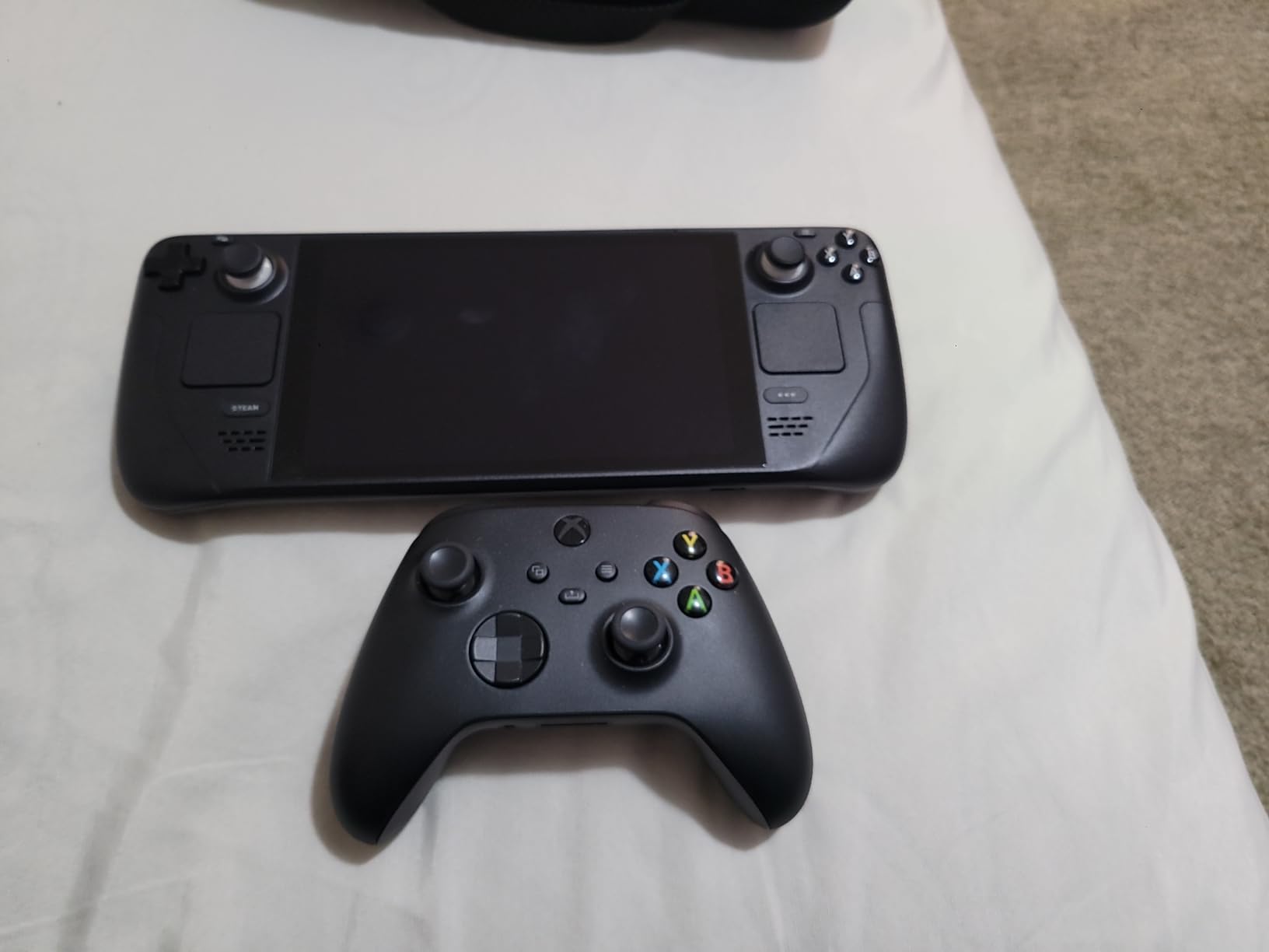Valve Steam Deck 512GB Handheld Console LCD customer photo 1