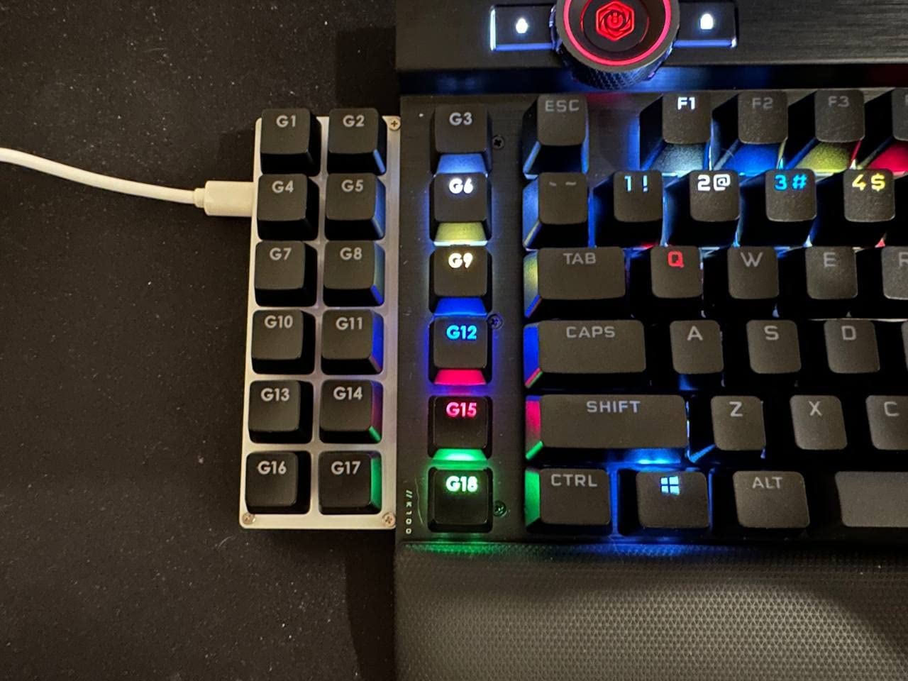 BTXETUEL Sayodevice OSU Keypad 12-Key USB Hotswappable Red Mechanical Switch Keyboard customer photo 1
