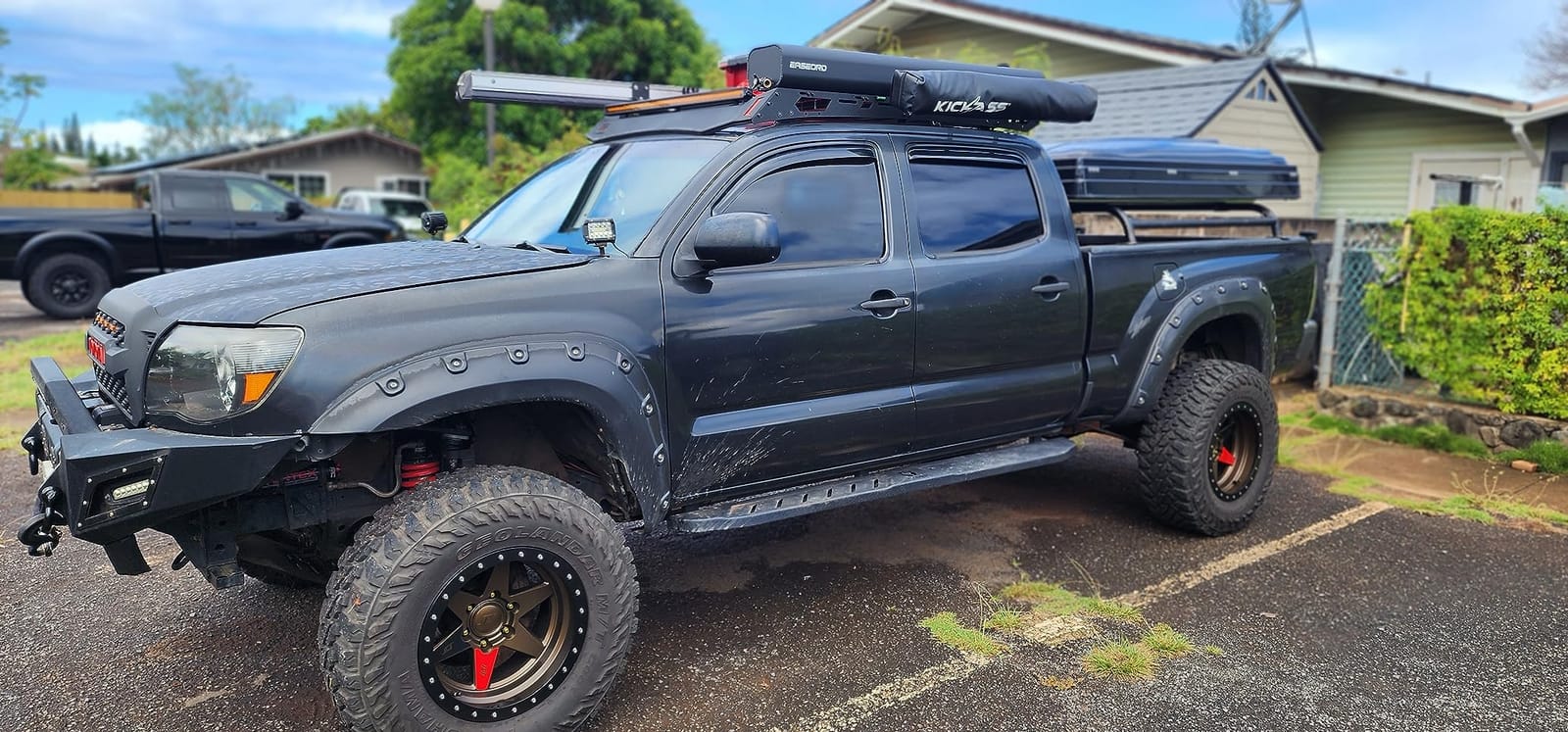 Tyger Auto Roof Rack Compatible with 2005-2023 Toyota Tacoma Double Cab | Upper Storage for Outdoors Gear | Paintable Accent Color Inserts | TG-RR1T33028 customer photo 1