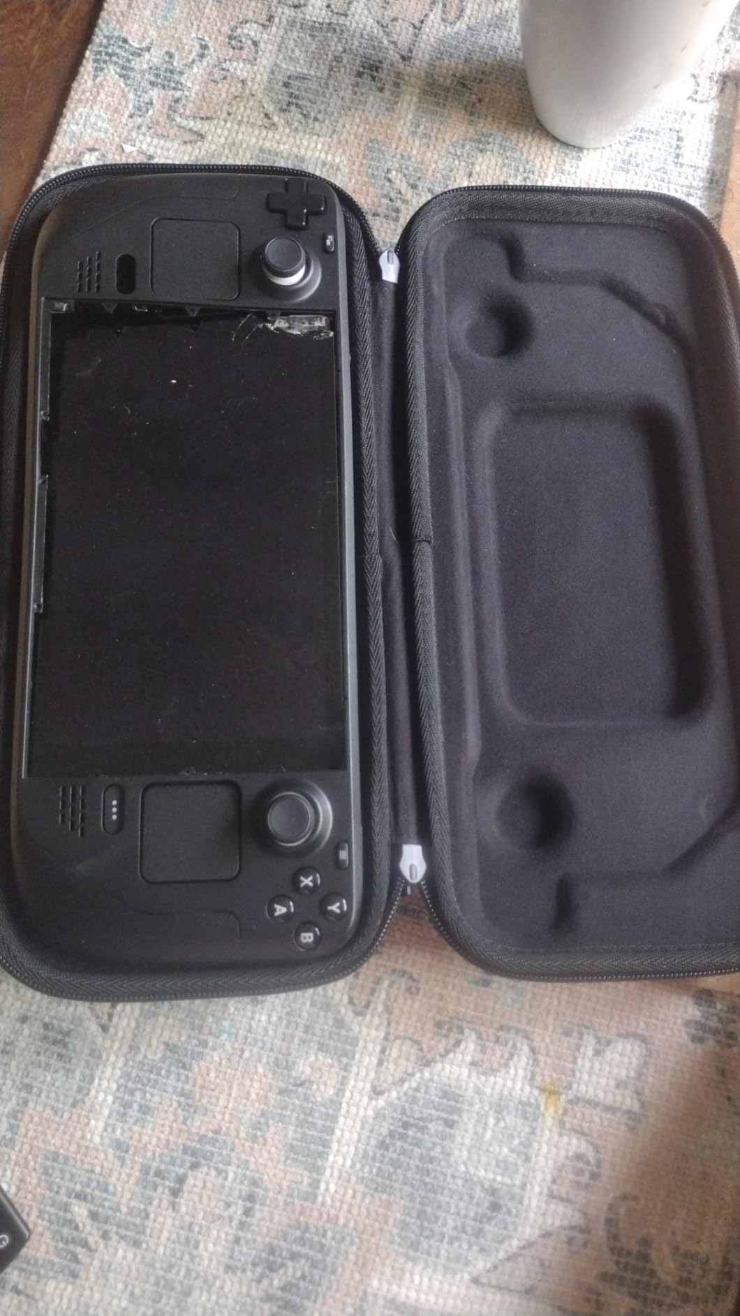 Valve Steam Deck Handheld Console 64 GB customer photo 2