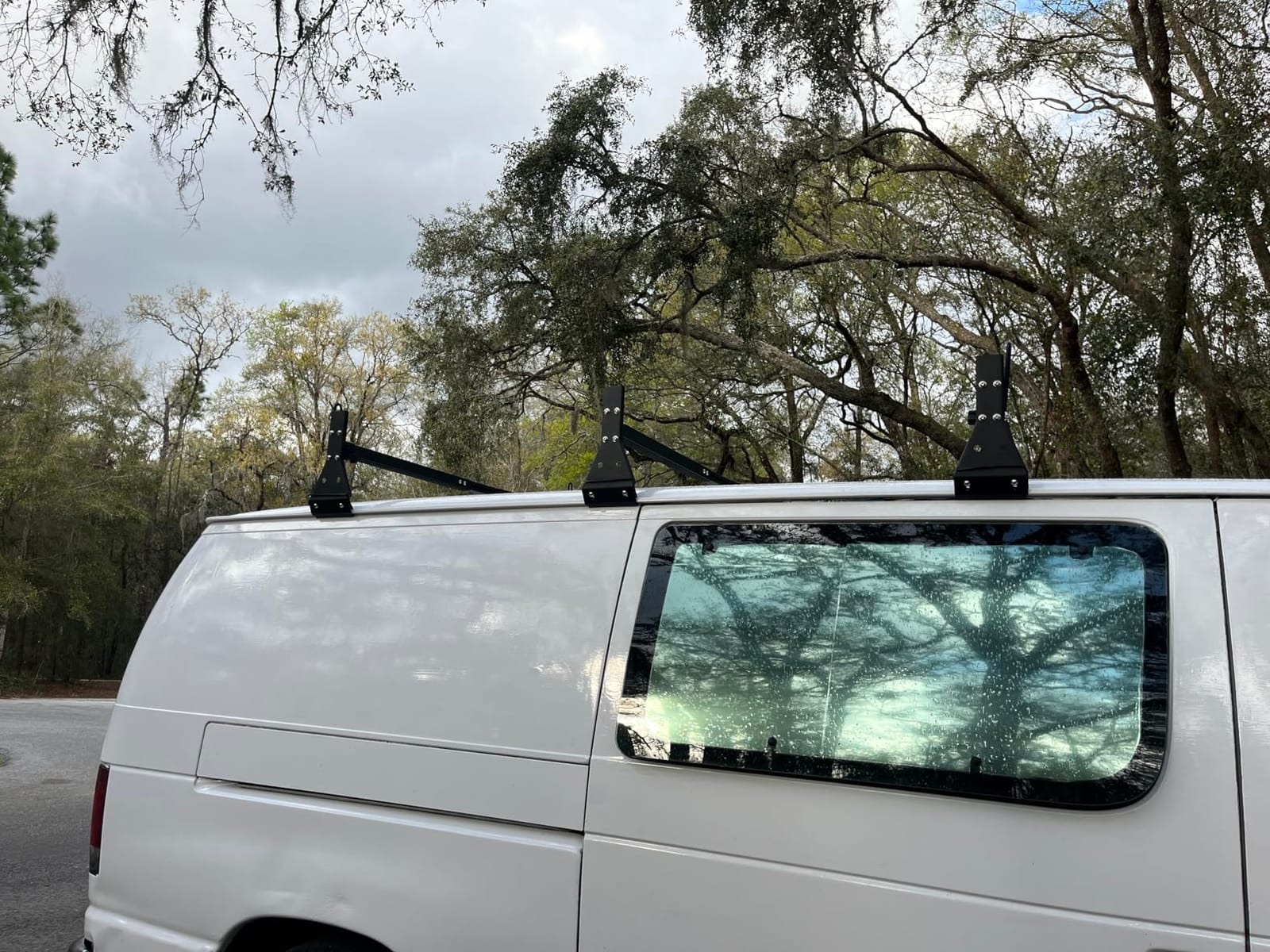 CIRONBOW Universal Roof Ladder Rack for Van,Roof Rack for Minivan/Panel Van,Adjustable Length 57''-65'',3 Bars-Fit Chevy Express Vans1996-Up,800LB Load-Capacity,Gutter Clamp Type,Matte Coating Black customer photo 1