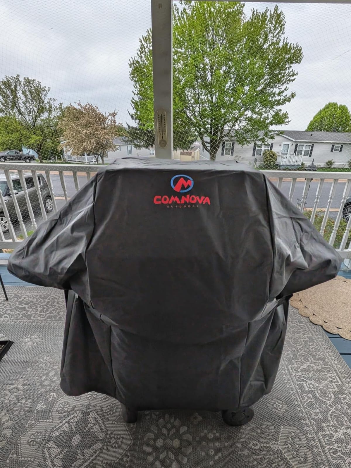 Comnova Grill Cover 82 Inch - 600D BBQ Cover for Outdoor Grill Heavy Duty and Waterproof, Large Barbecue Gas Grill Covers for Weber, Char-Broil, Nexgrill, Monument, Dyna-glo, Brinkmann and More customer photo 2