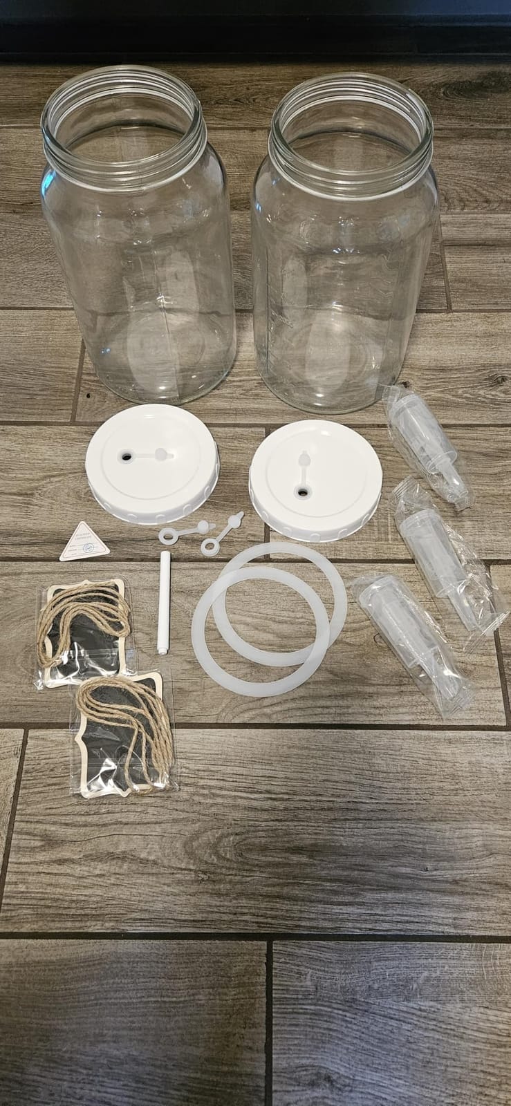 Qianfenie 1 Gallon Fermentation Jar with 3 Airlocks & 2 Screw Lids, 2 Pack | Wide Mouth, Airtight Lids, Scale Mark, Heavy-Duty Glass Jars for Kombucha, Mead Making, Sauerkraut, Sourdough Starter, Pickle customer photo 2