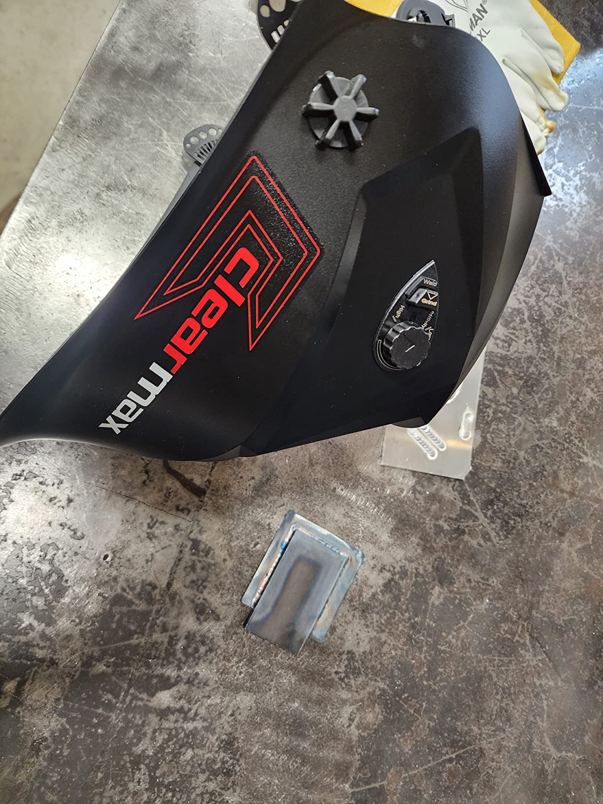ARCCAPTAIN Welding Helmet Auto Darkening, 1/25000s Response, Shade 4/9-13 customer photo 1