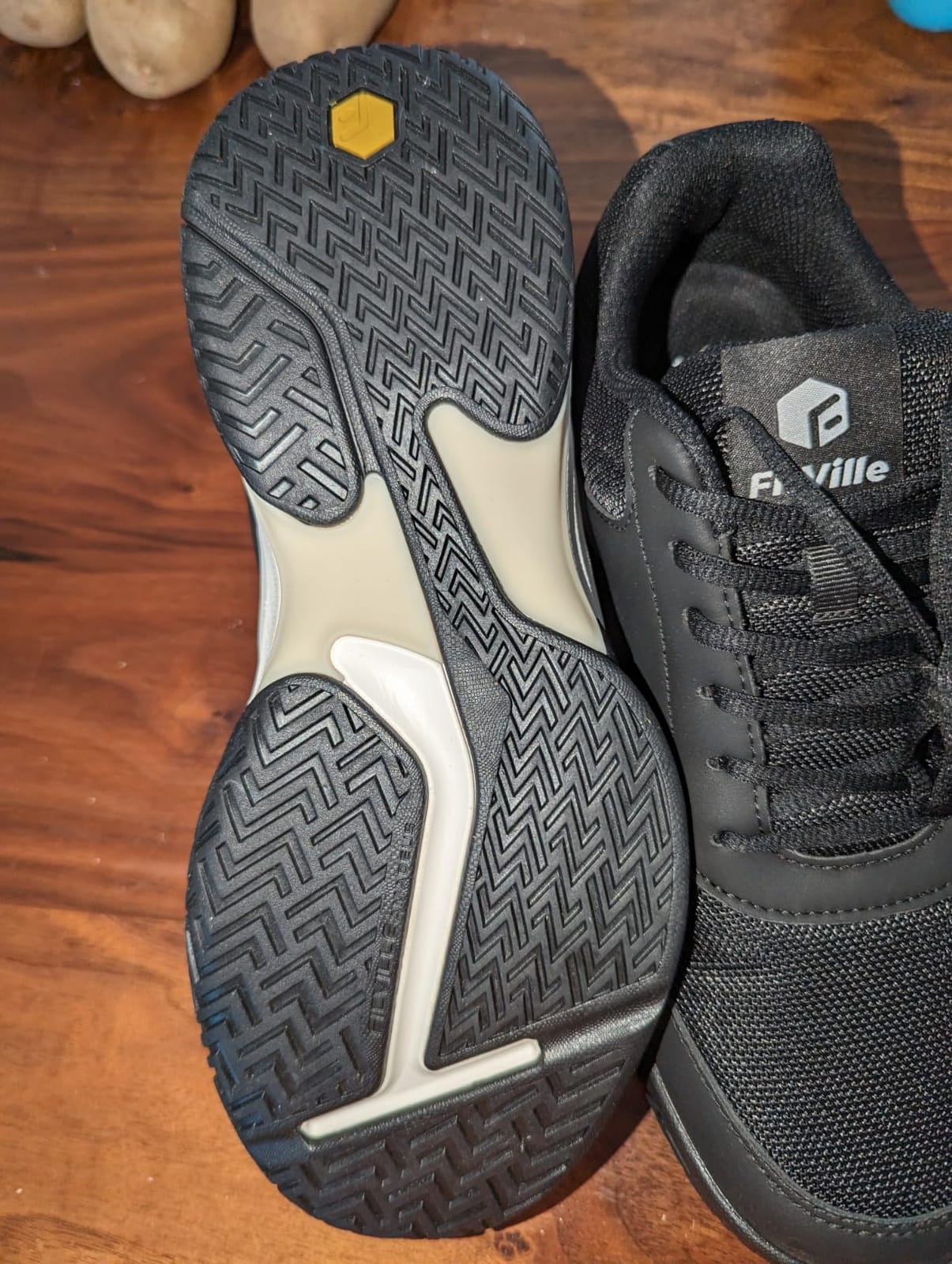 FitVille Extra Wide Pickleball Tennis Shoes Men for Hard or Clay Court customer photo 1