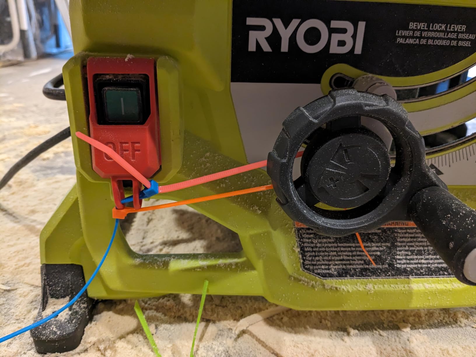 RYOBI ONE+ HP 18V Brushless Cordless 8-1/4 in. Compact Portable Jobsite Table Saw Kit with (2) 4.0 Ah Batteries and Charger customer photo 2
