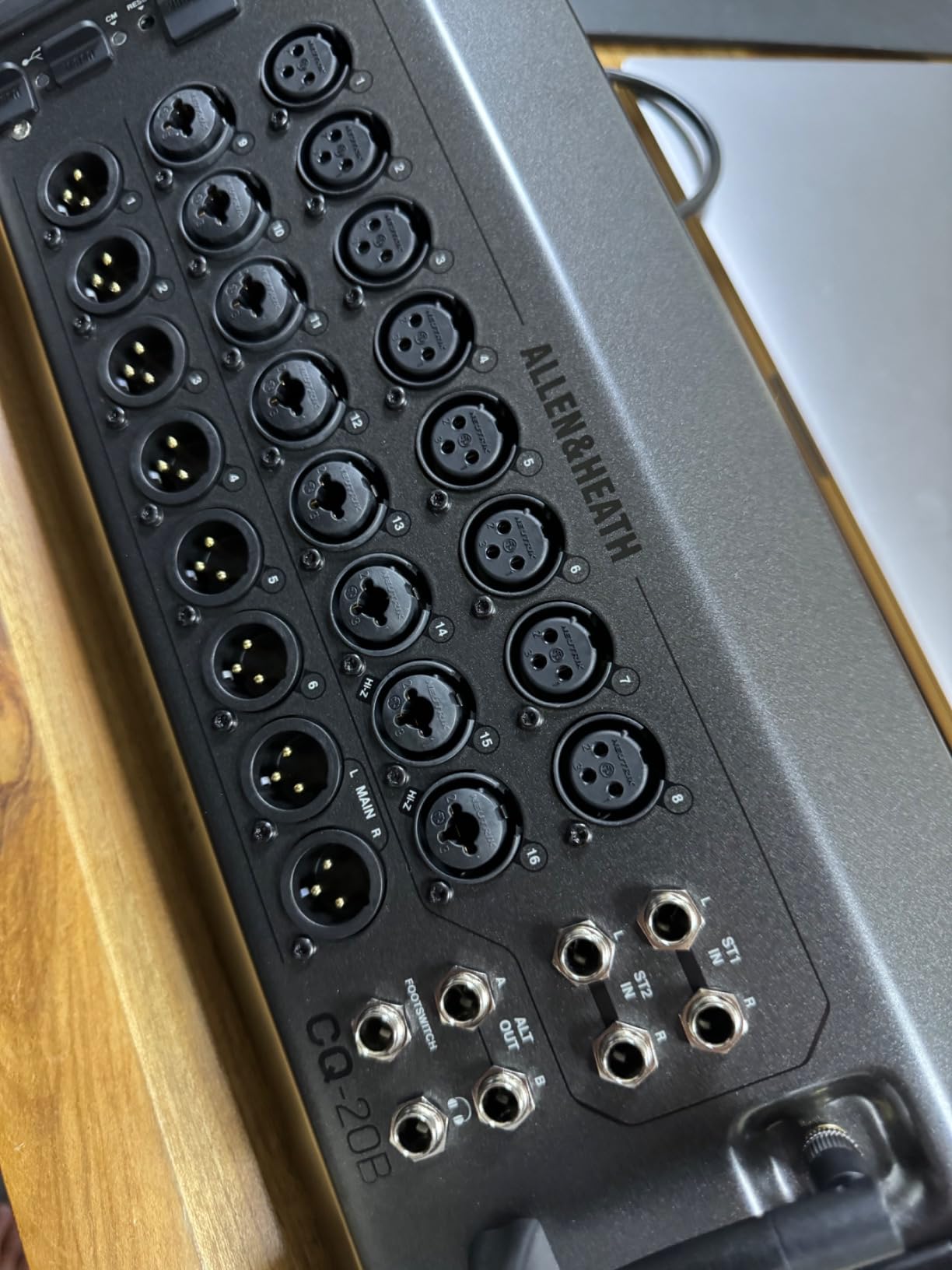 Allen & Heath CQ-20B Digital Mixer with WiFi and Bluetooth Connectivity customer photo 2