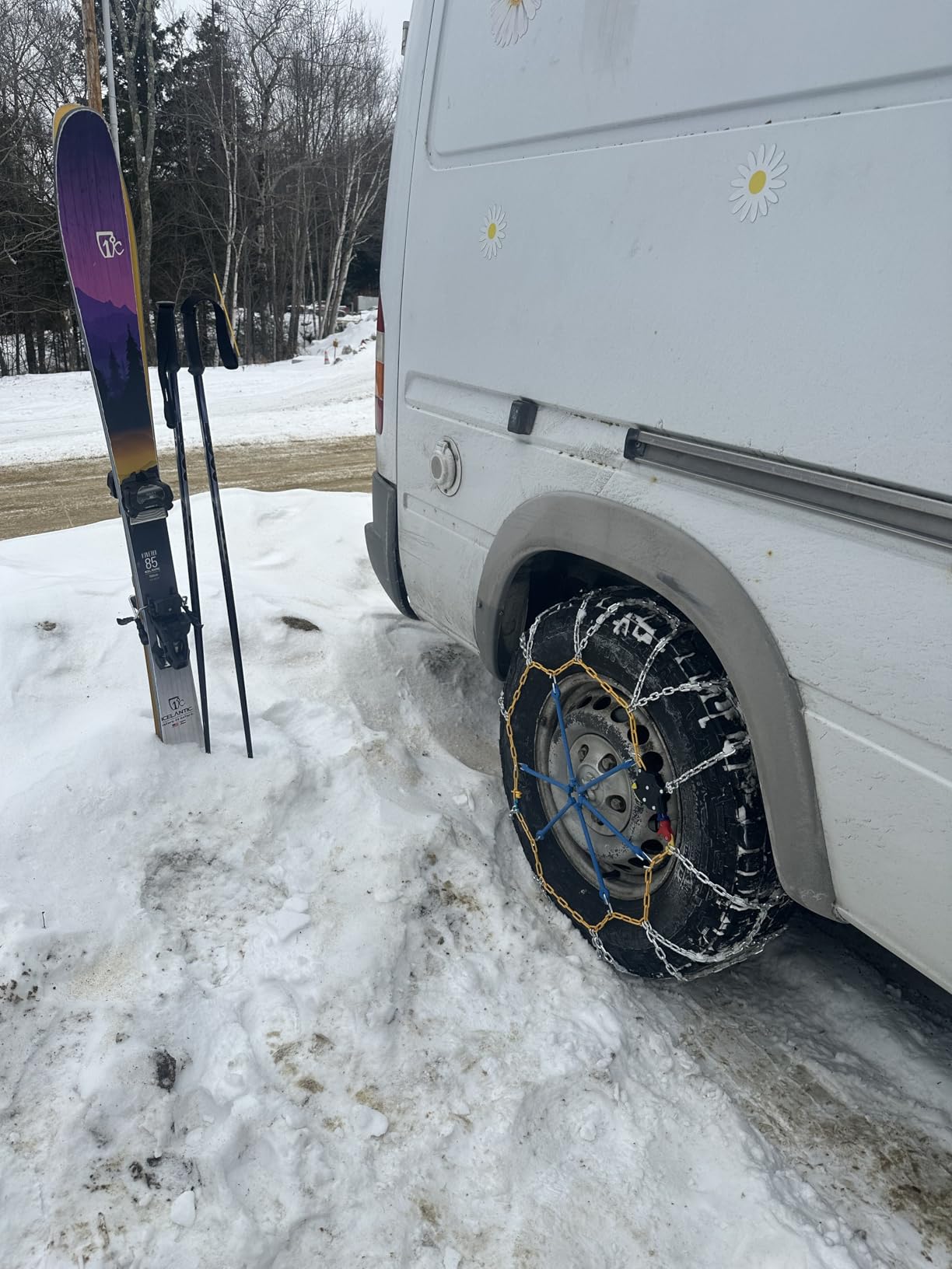 Snow-Chains Auto Fixing 1 Min Quick Fit Easy Installation Tire-Chains, Portable Reusable Universal Emergency Tire Traction Chain for Passenger Car, Pickup Trucks and SUV - Set of 2 customer photo 2
