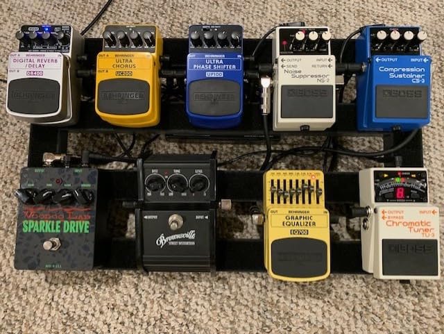 Ghost Fire Guitar Pedal Board Aluminum Alloy 1.76lb Super light Effect Pedalboard 19.8''x11.5'' with Carry Bag and Effects Pedal Patch Cables(3 Pack) customer photo 1