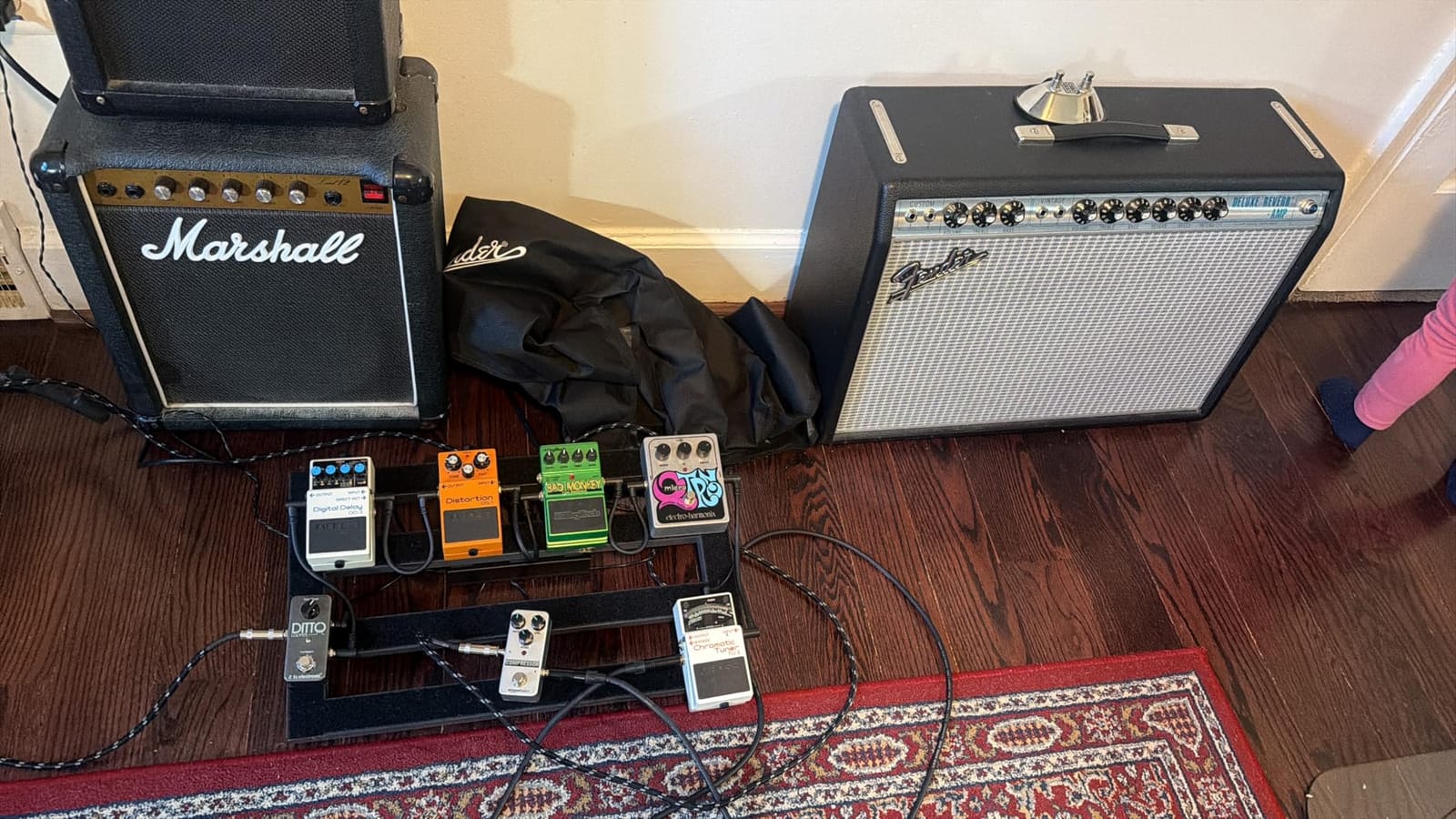 Ghost Fire Guitar Pedal Board Aluminum Alloy 1.76lb Super light Effect Pedalboard 19.8''x11.5'' with Carry Bag and Effects Pedal Patch Cables(3 Pack) customer photo 2