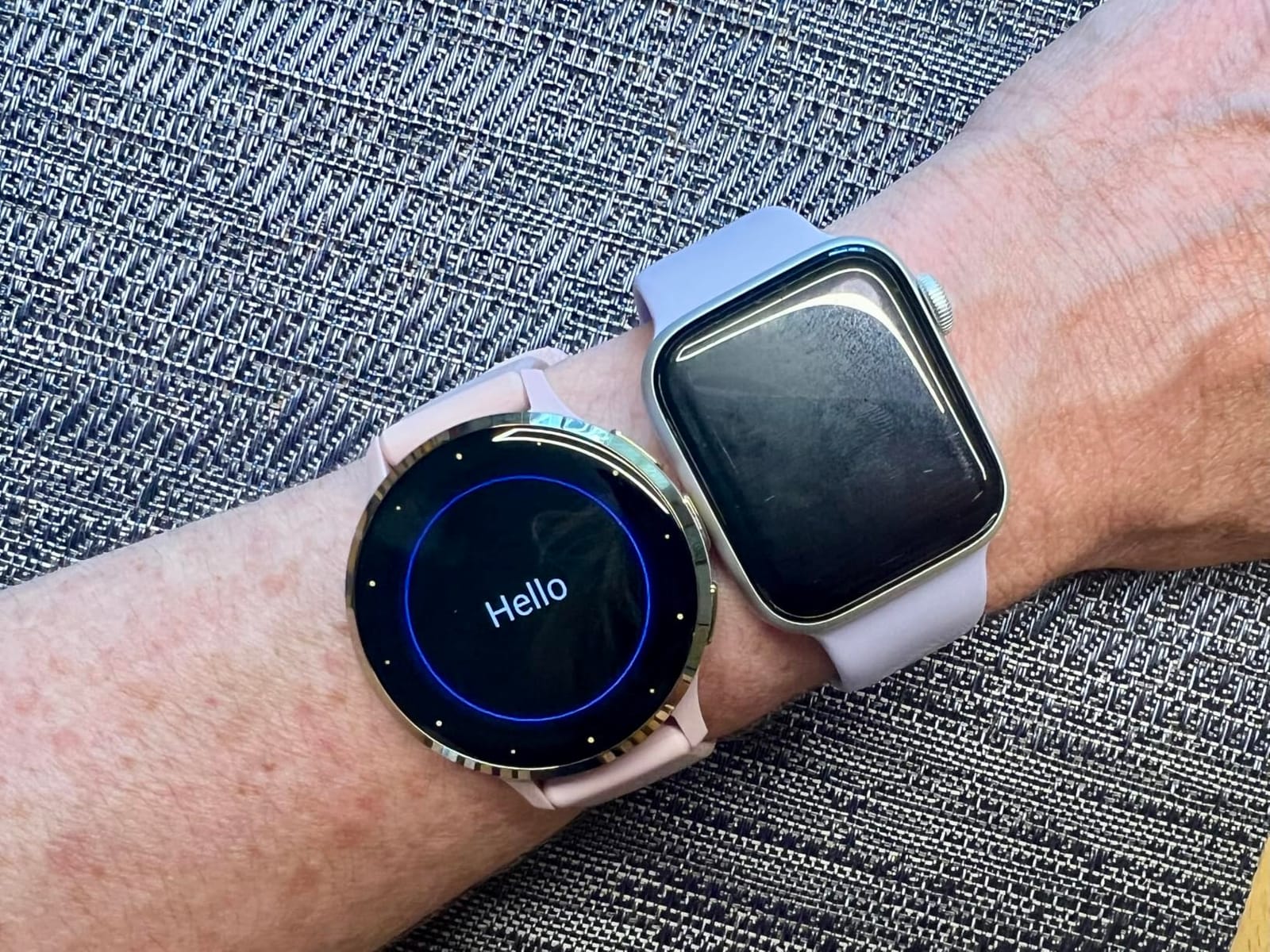 Garmin Venu 3, Premium Fitness Smartwatch, 45mm, Black customer photo 2