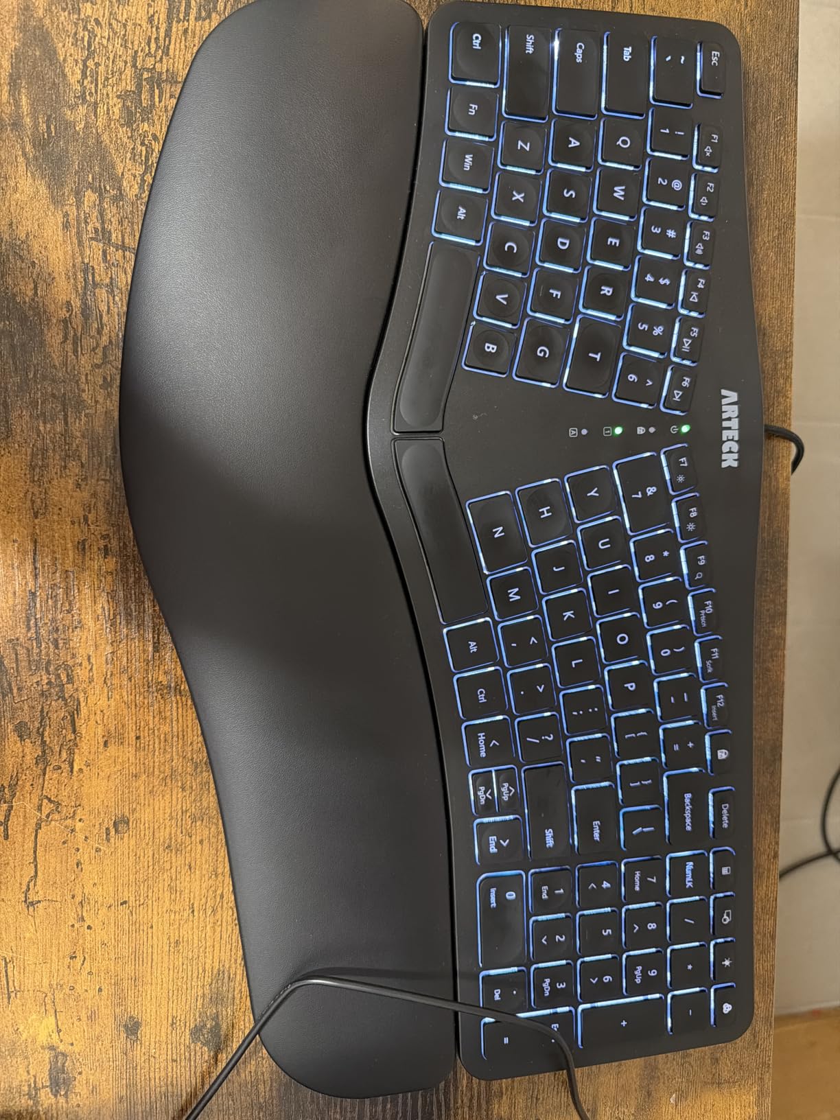Arteck Split Ergonomic Keyboard with Palm Rest, USB Wired Backlit Keyboard customer photo 2