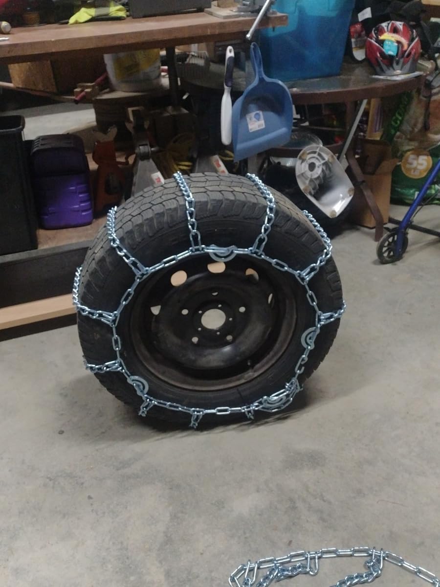 SCITOO QG2228CAM Snow Chains for Passenger Car,Pickup,Trucks,SUV - Set of 2 customer photo 2