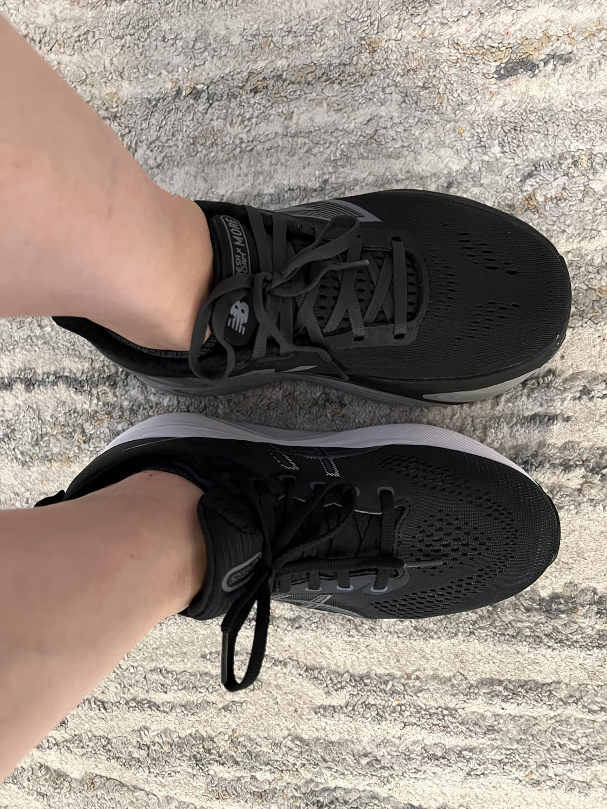 New Balance Women's Fresh Foam X More V5 customer photo 1