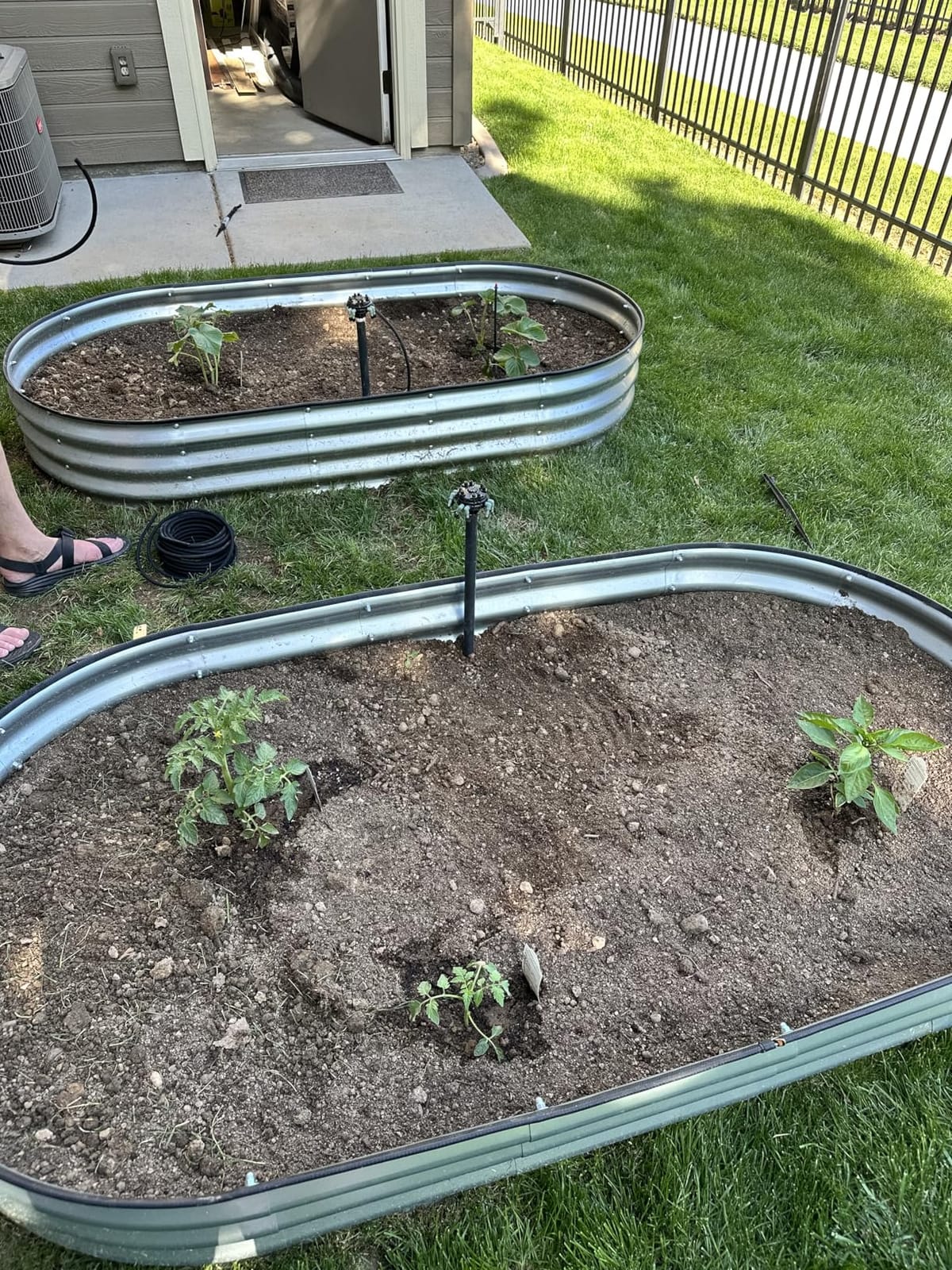 Raised Garden Bed with Legs, 48×24×32in Galvanized Raised Garden Beds Outdoor Elevated Metal Planter Box for Gardening Vegetables Flowers Herb-Black customer photo 2