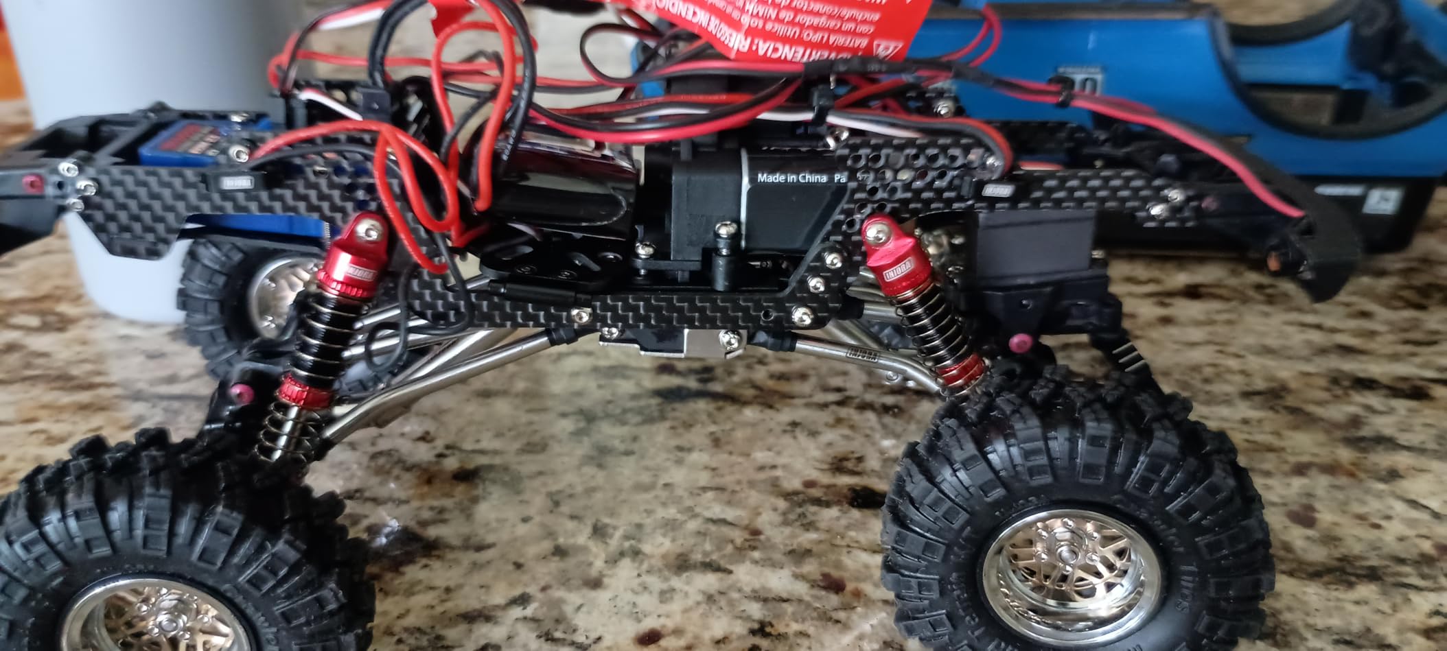 INJORA 39g Universal LCG Carbon Fiber Chassis Frame Kit for 1/18 TRX4M customer photo 1