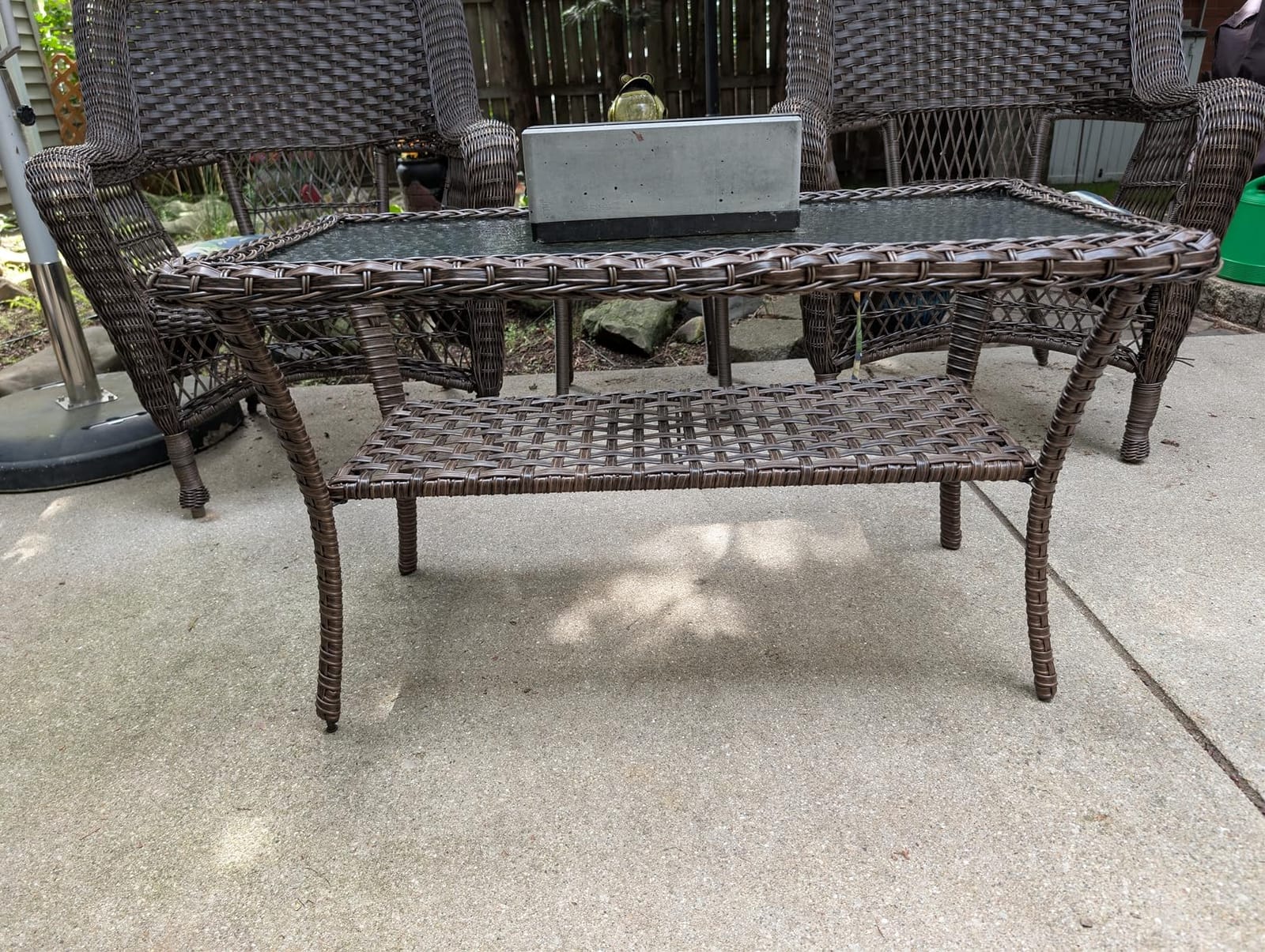 Outdoor Coffee Table - Patio Rattan Wicker Coffee Table with Tempered Glass Top and 2-Tier Storage Outdoor Table for Deck Porch Balcony Garden - Brown customer photo 2
