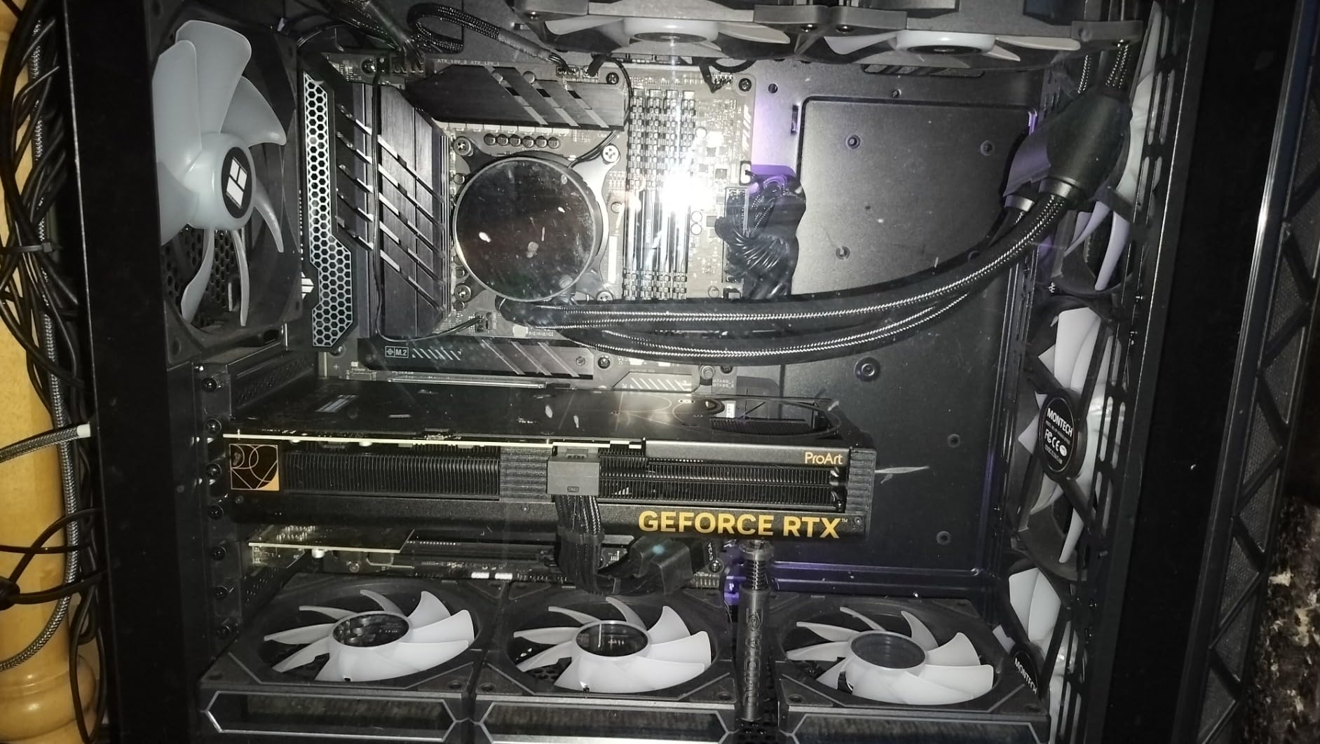 ASUS ProArt GeForce RTX 4070 Super OC Edition Graphics Card, 12GB GDDR6X customer photo 1