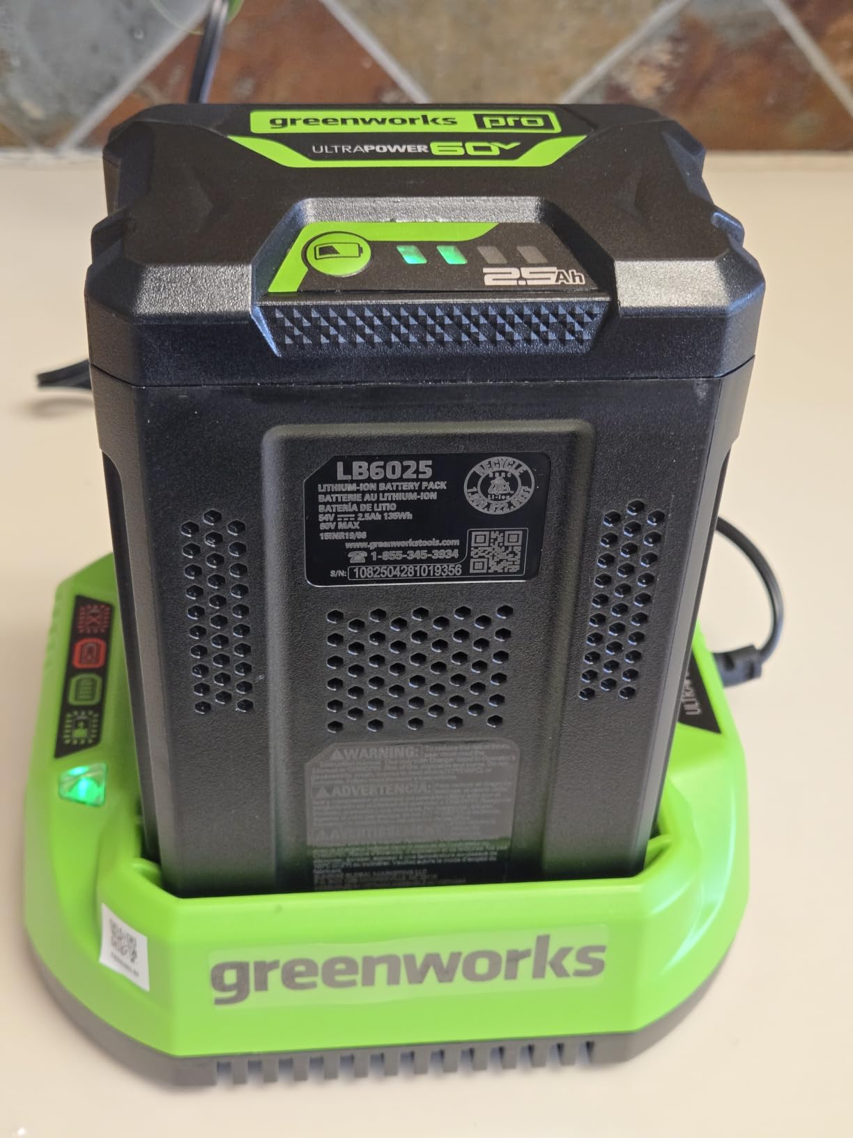 Greenworks 60V Electric Leaf Blower, 610 CFM, 2.5 Ah Battery and Charger customer photo 2