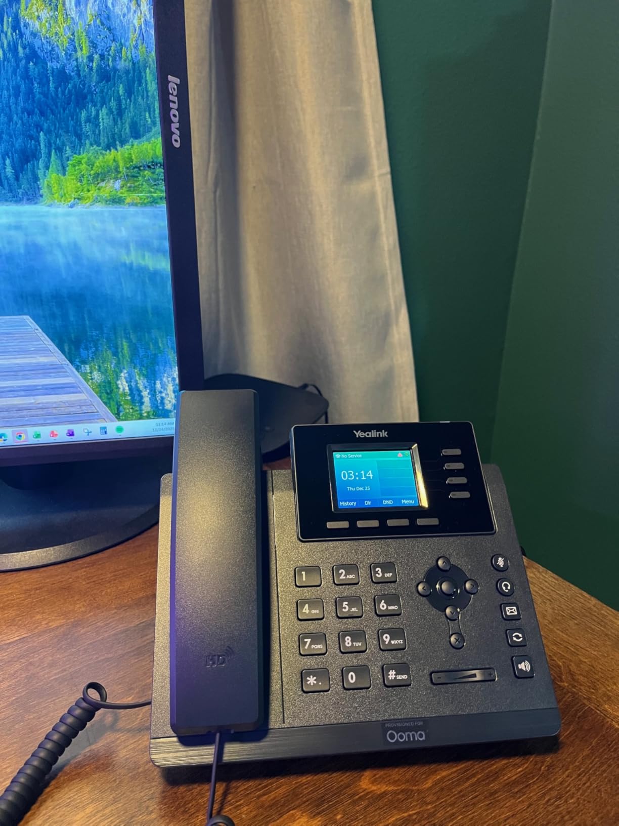 Ooma Office Yealink T34W Wi-Fi IP Business Phone. Subscription Required. | Works only with Ooma Cloud-Based VoIP Phone Service. Virtual Receptionist, Desktop & Mobile app, Videoconferencing customer photo 1