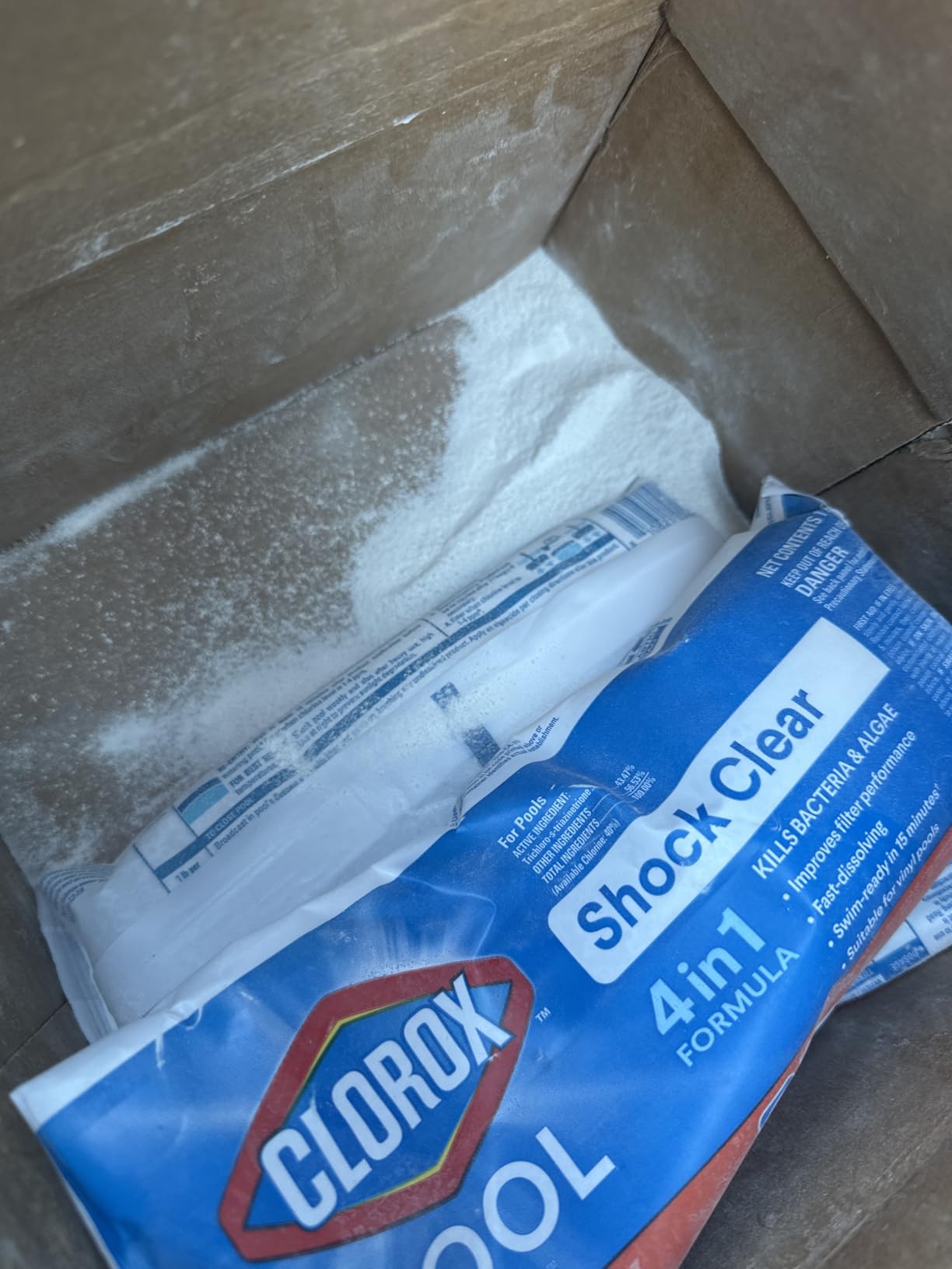Clorox Pool&Spa Shock Clear, for Crystal Clear Swimming Pool Water, Swim-ready in 15 minutes, Suitable for Vinyl Pools, 6-Pack customer photo 1