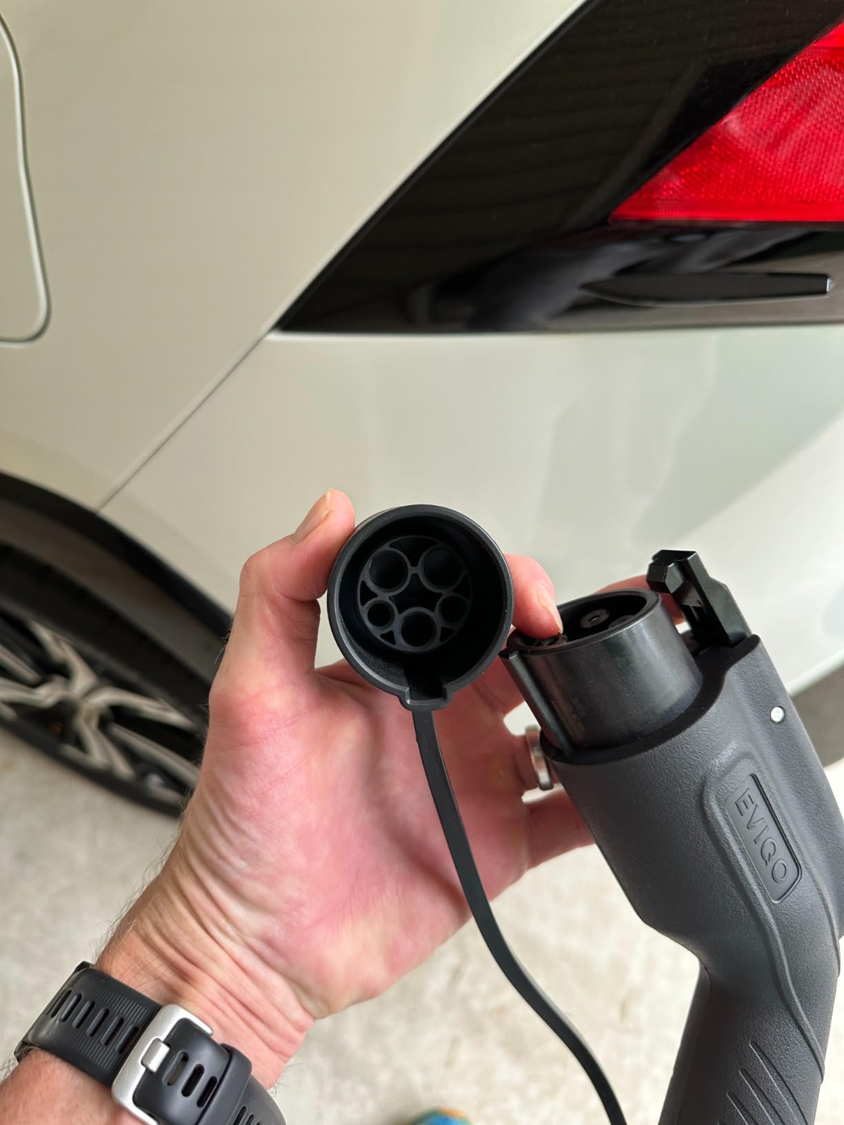 EVIQO Level 2 EV Charger J1772 48A - Hardwired 240V Wall Charging Station | up to 50 mph, 25ft Cable, Enhanced WiFi (2.4GHz), Smart App, Weatherproof Indoor/Outdoor (IP66, NEMA 4), UL & ETL Certified customer photo 2