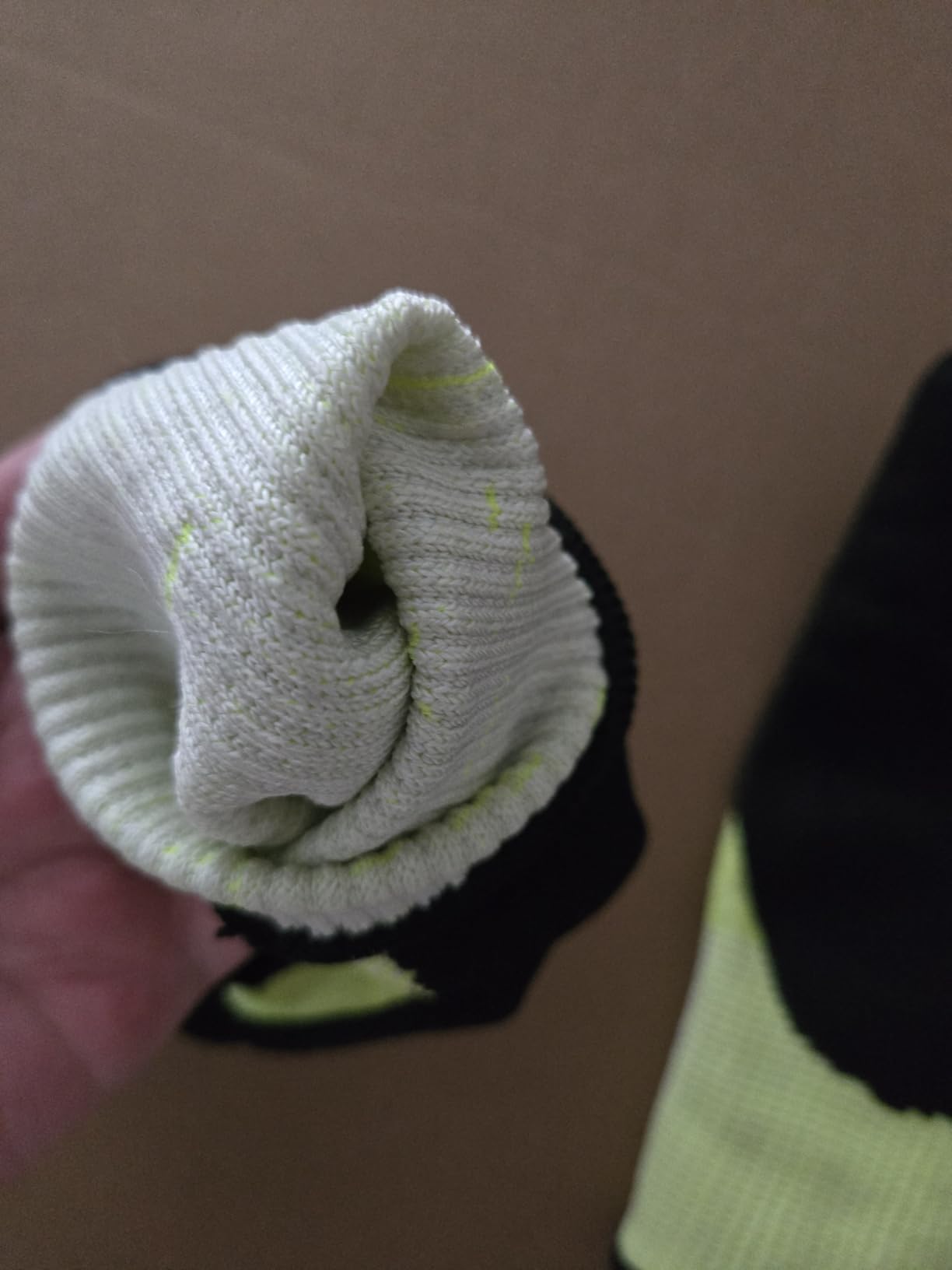 Schwer 2 Pairs A7 Cut Resistant Work Gloves, Touchscreen, CR3027, L customer photo 2