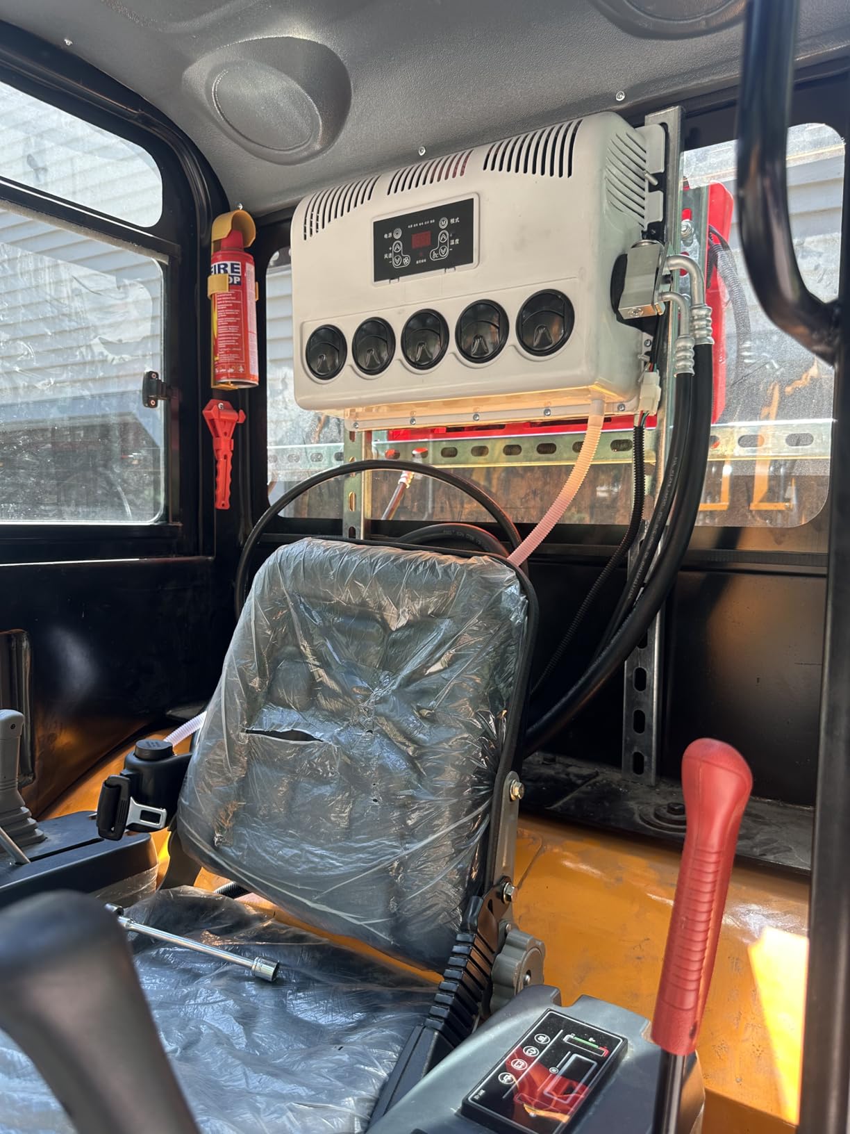 12V RV air conditioner,split type 9000btu truck air conditioner, suitable for camping vehicles, trucks, RVs, trailers, excavators, vans and other 12V DC AC (12, Volts (DC)) customer photo 1