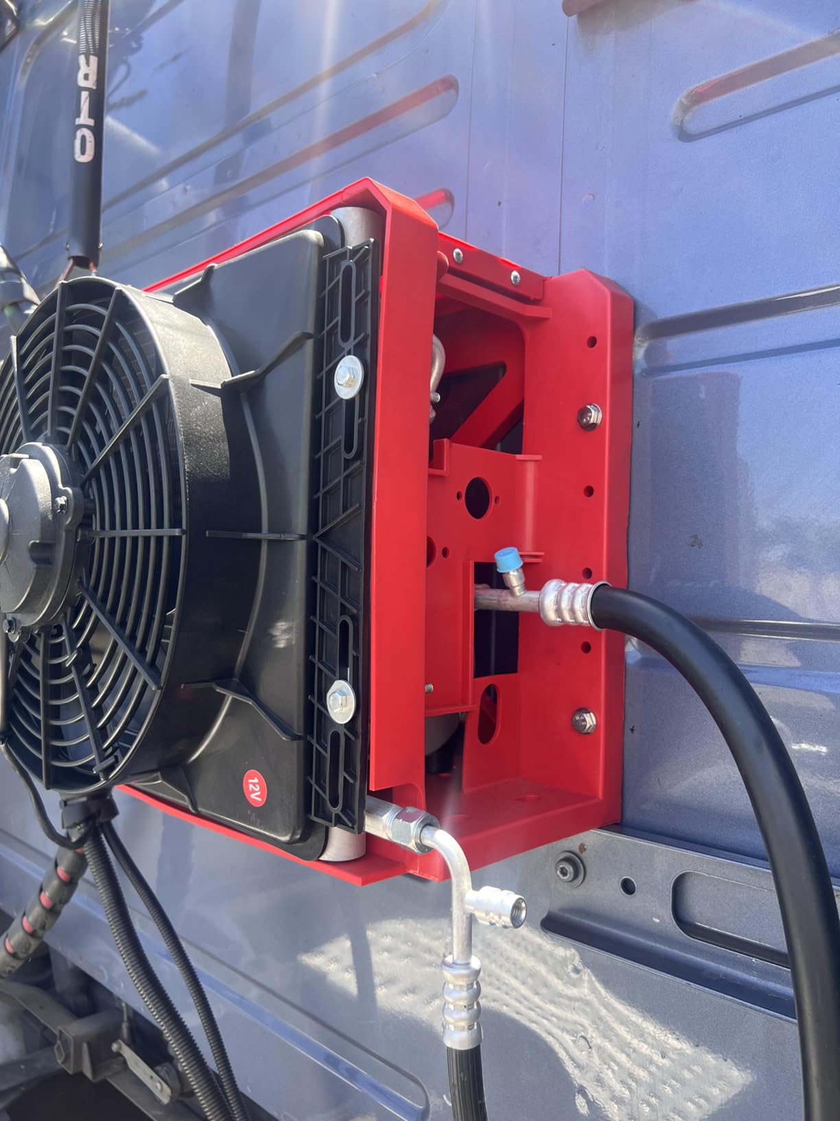 12V RV air conditioner,split type 9000btu truck air conditioner, suitable for camping vehicles, trucks, RVs, trailers, excavators, vans and other 12V DC AC (12, Volts (DC)) customer photo 2