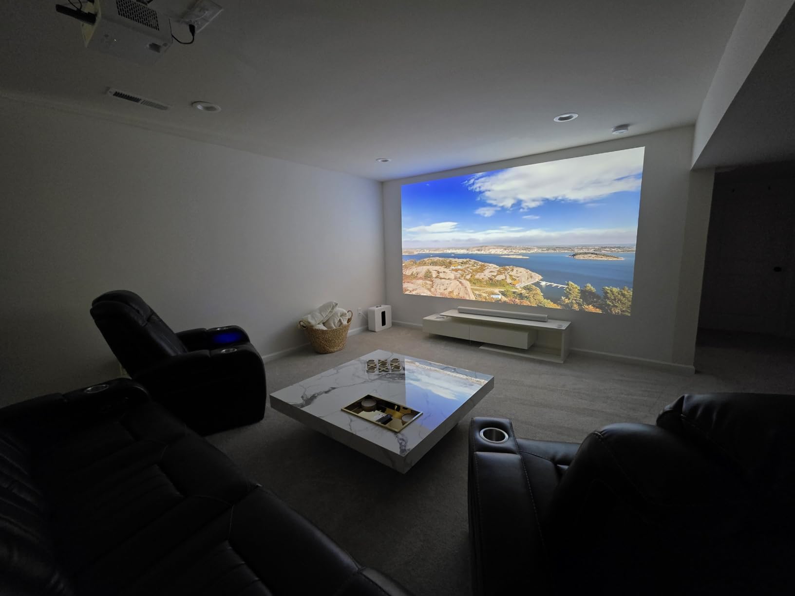 BenQ TK710 4K HDR Laser 3200 Lms Home Entertainment Movie& Gaming Projector customer photo 1