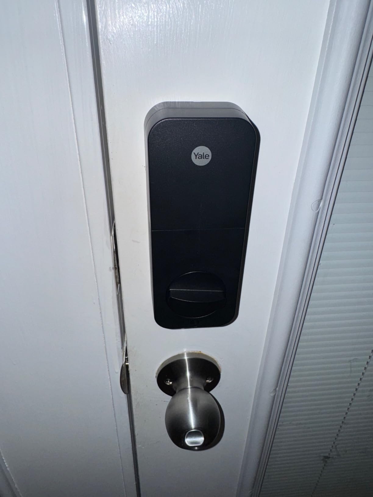 Yale Code Keypad Deadbolt for Keyless Front Door Entry, Black Suede customer photo 2