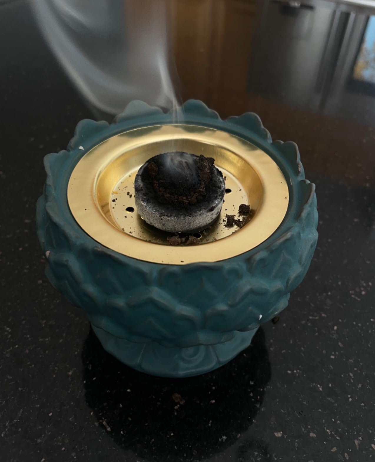 Ceramic Incense Burner for Frankincense, Bakhoor, Charcoal, Stick, Powder, Cone, Coil, and Tower Incense - Accessories for Meditation and Aromatherapy with Tweezers customer photo 1