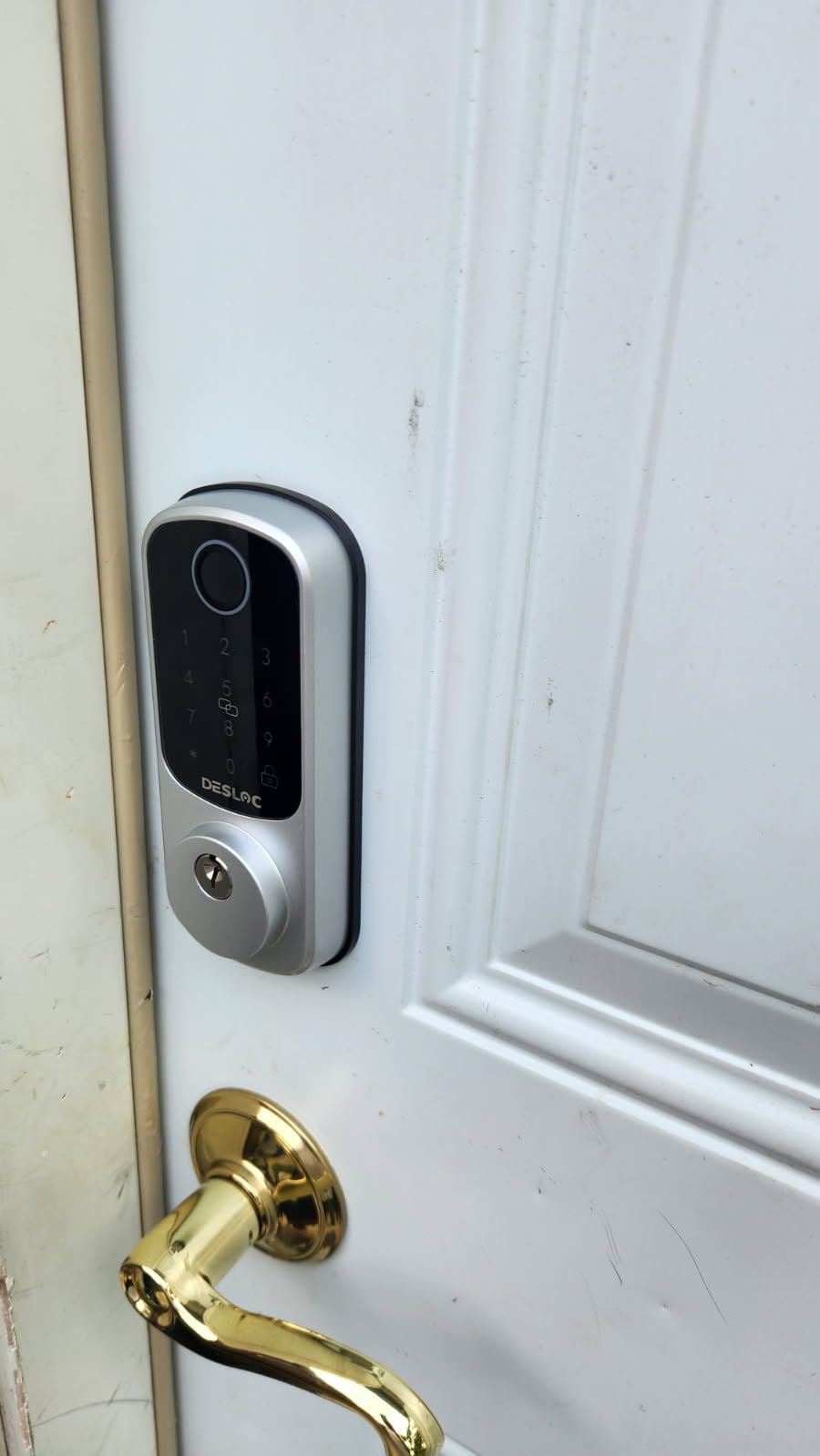 DESLOC B200 Smart Front Door Lock Handle Set, Fingerprint & App Control customer photo 2