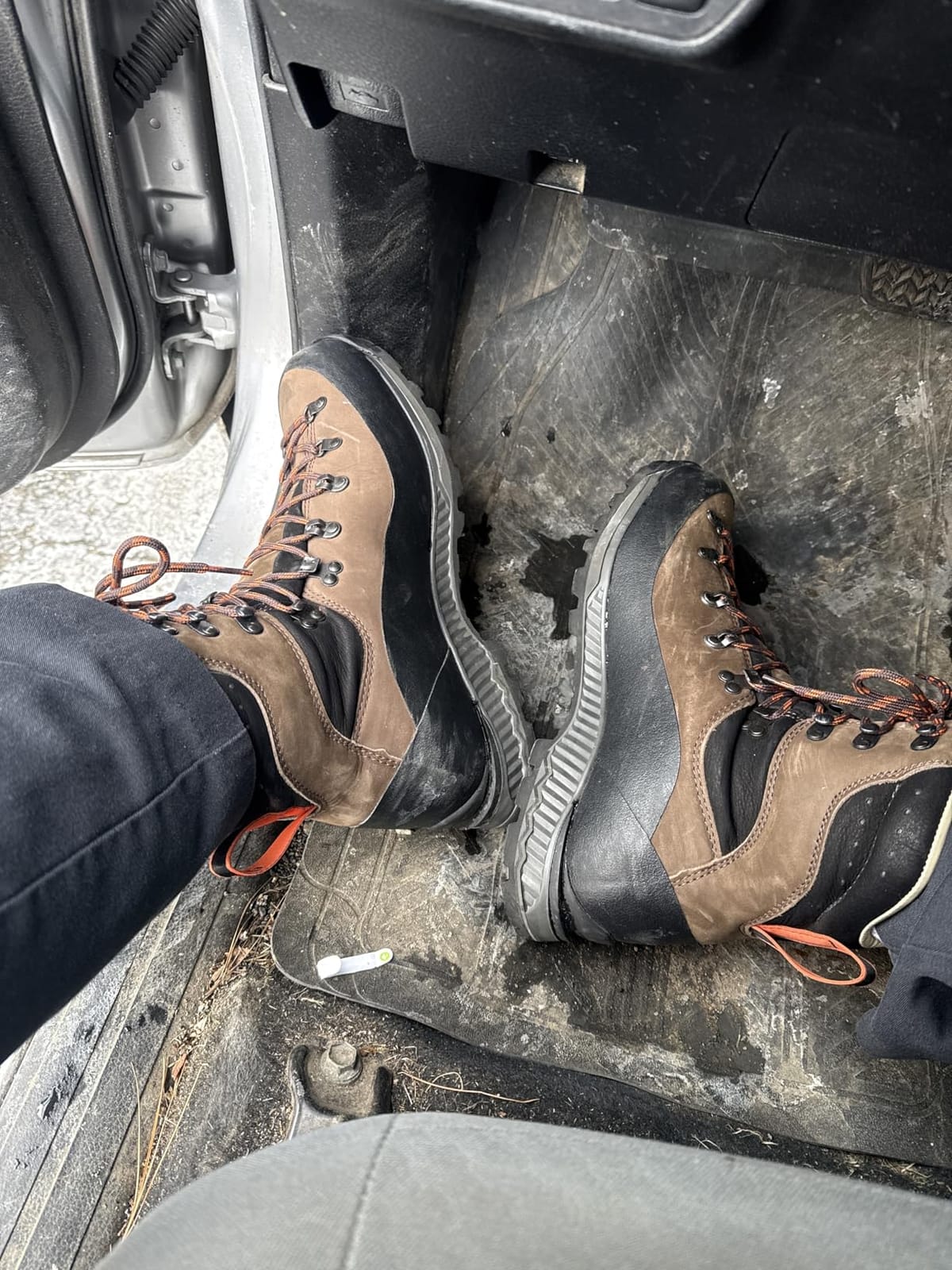 NUPTSE Men's Mountaineering Boots | 9 Inch Full-Grain Leather | Sympatex Waterproof & Breathable | Vibram Slip-Resistant Sole | Crampon Compatible customer photo 1