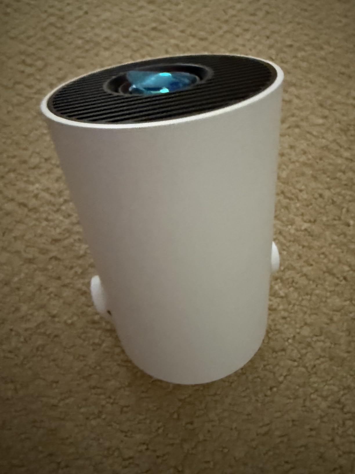 Mini Projector, Portable Smart Projector 4K WiFi 6 BT 5.4 [Built-in App] customer photo 2