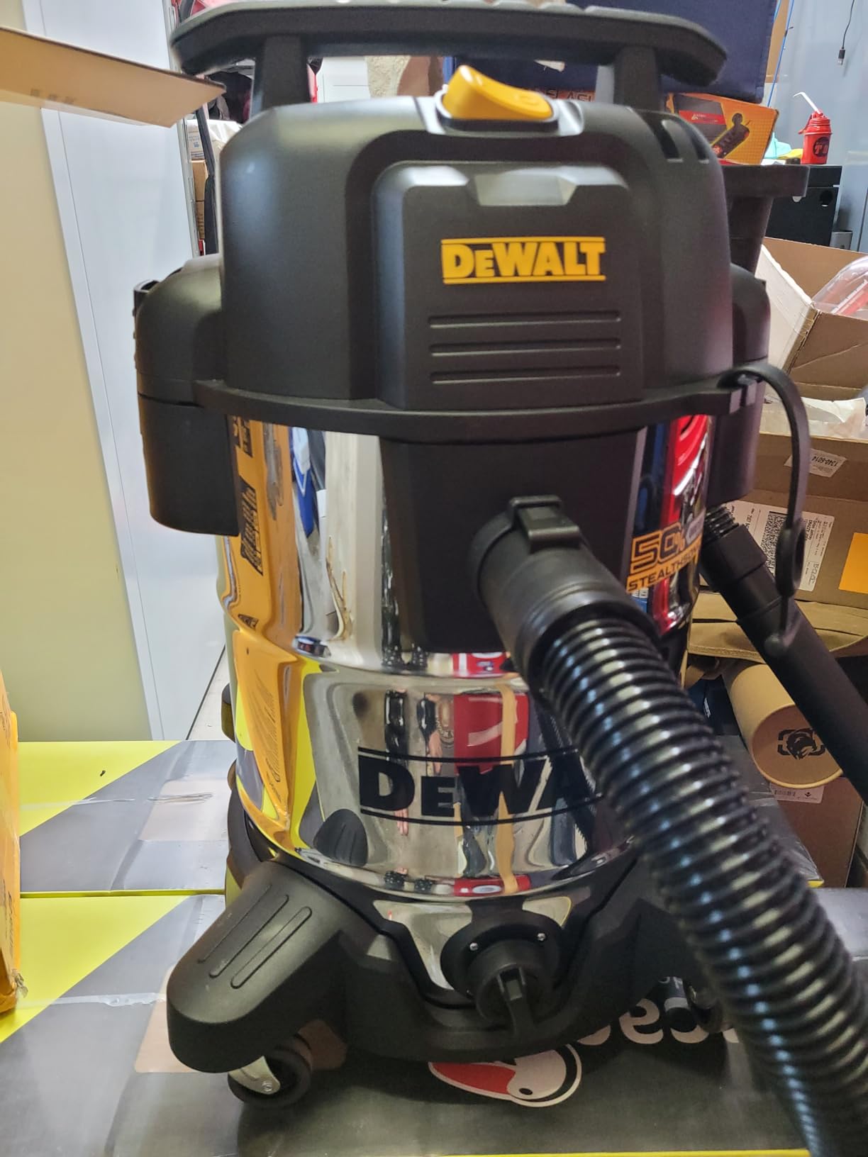 DEWALT 10 Gal Stealthsonic Shop Vacuum Wet and Dry, 5 Peak HP Heavy-Duty Stainless Steel customer photo 1