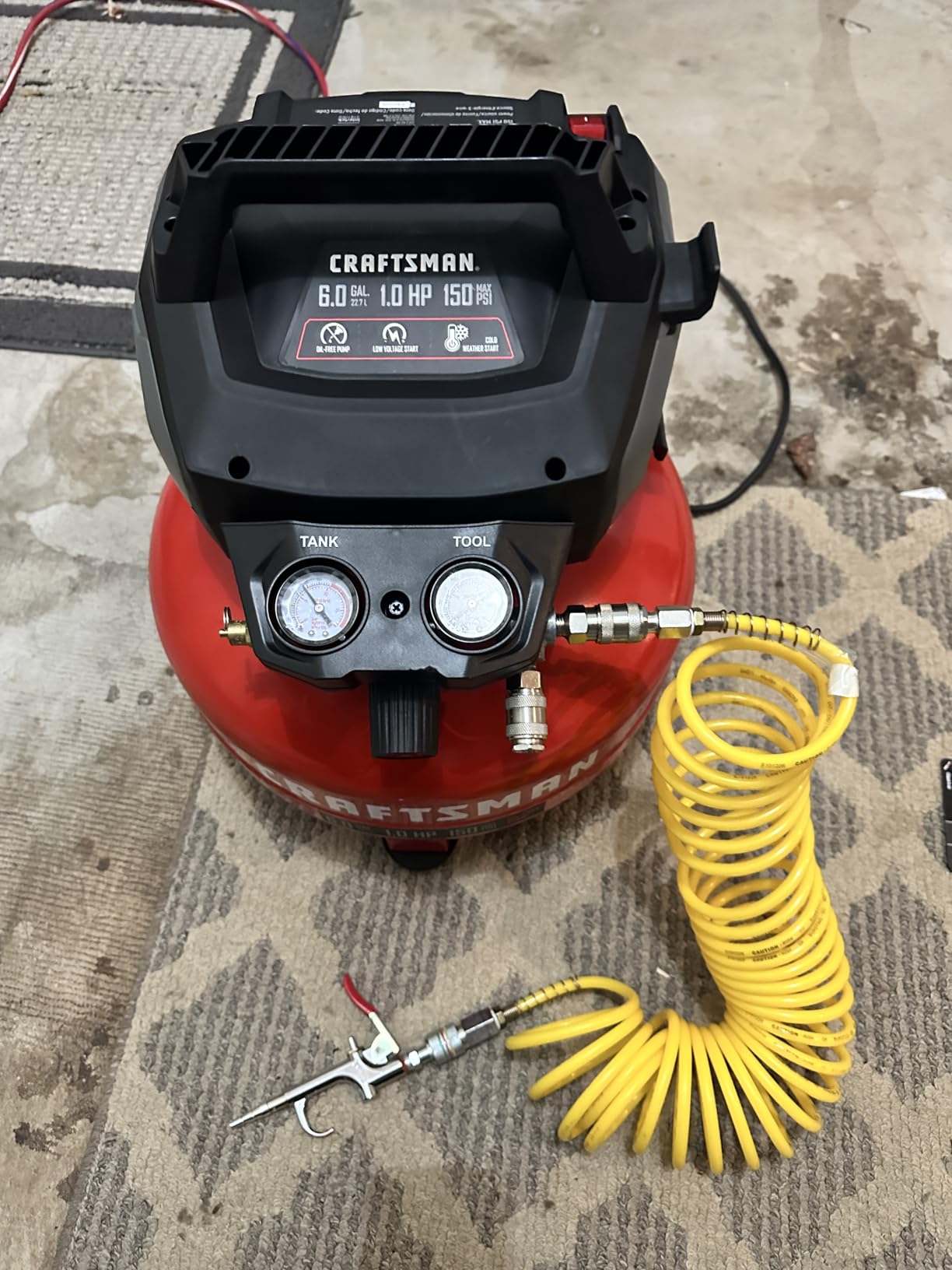 CRAFTSMAN 6 Gallon 150 PSI Oil-Free Pancake Air Compressor CMXECXA02106410 customer photo 2