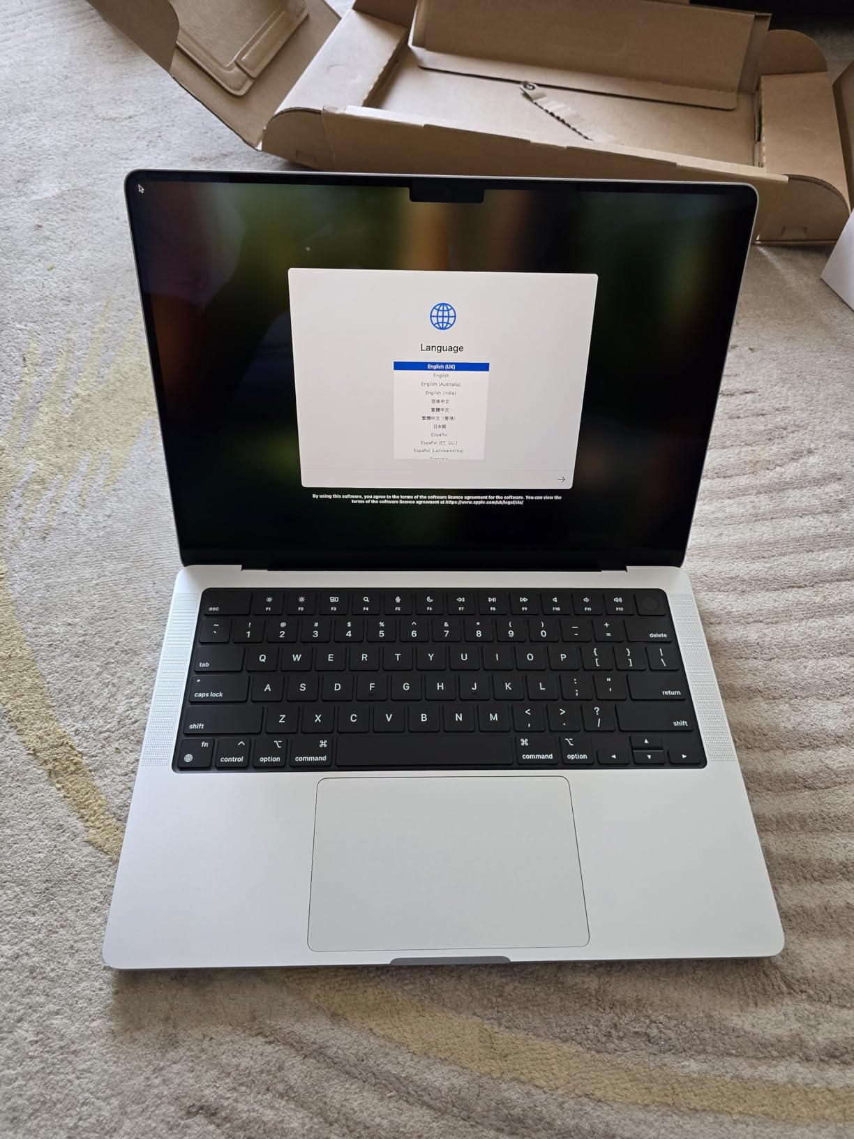 Apple 2024 MacBook Pro Laptop with M4 Pro, 12-core CPU, 16-core GPU: Built for Apple Intelligence 14.2-inch Liquid Retina XDR Display, 24GB Unified Memory, 512GB SSD Storage; Space Black customer photo 2
