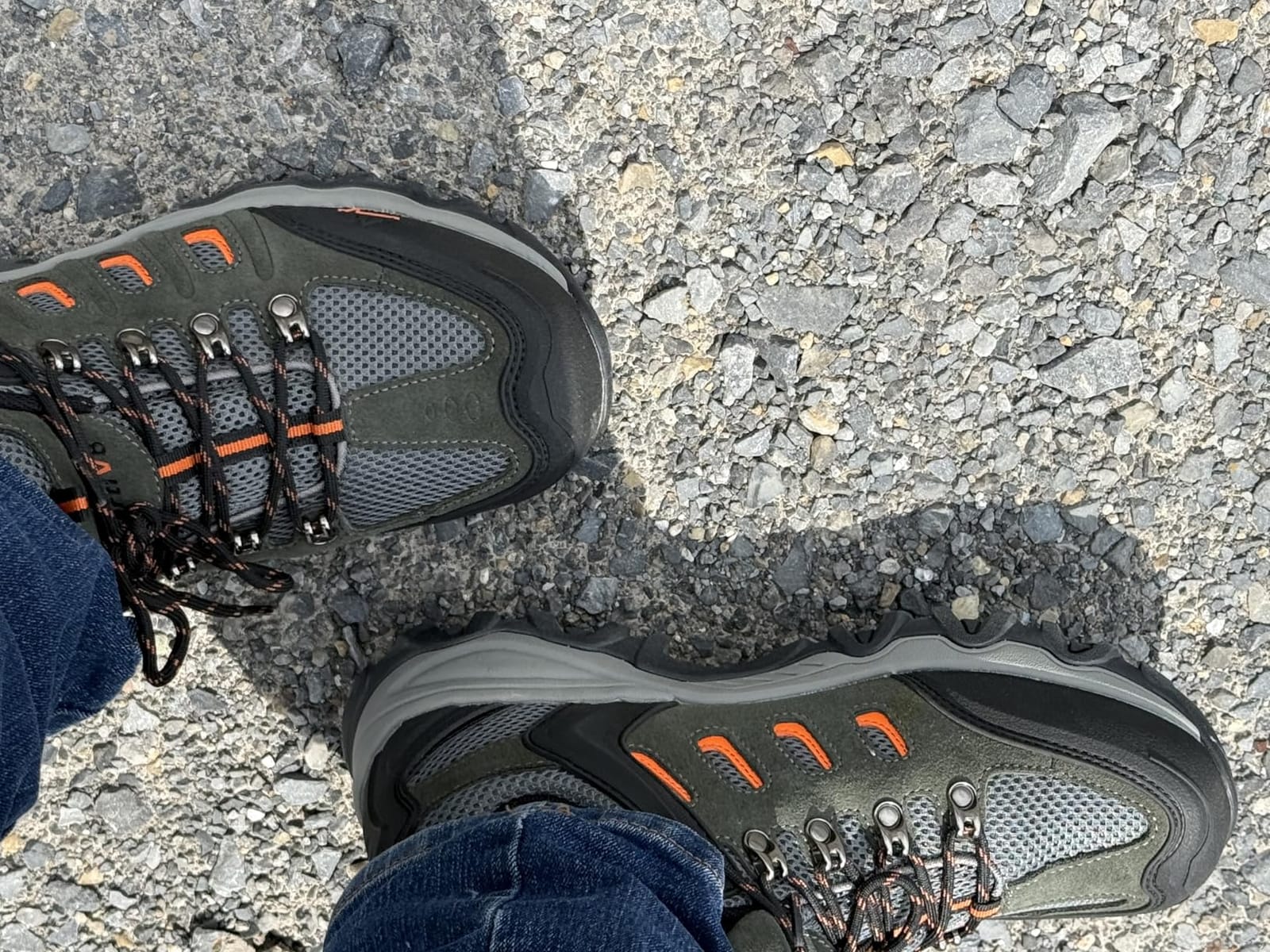 NORTIV 8 Men's Waterproof Hiking Shoes Leather customer photo 1