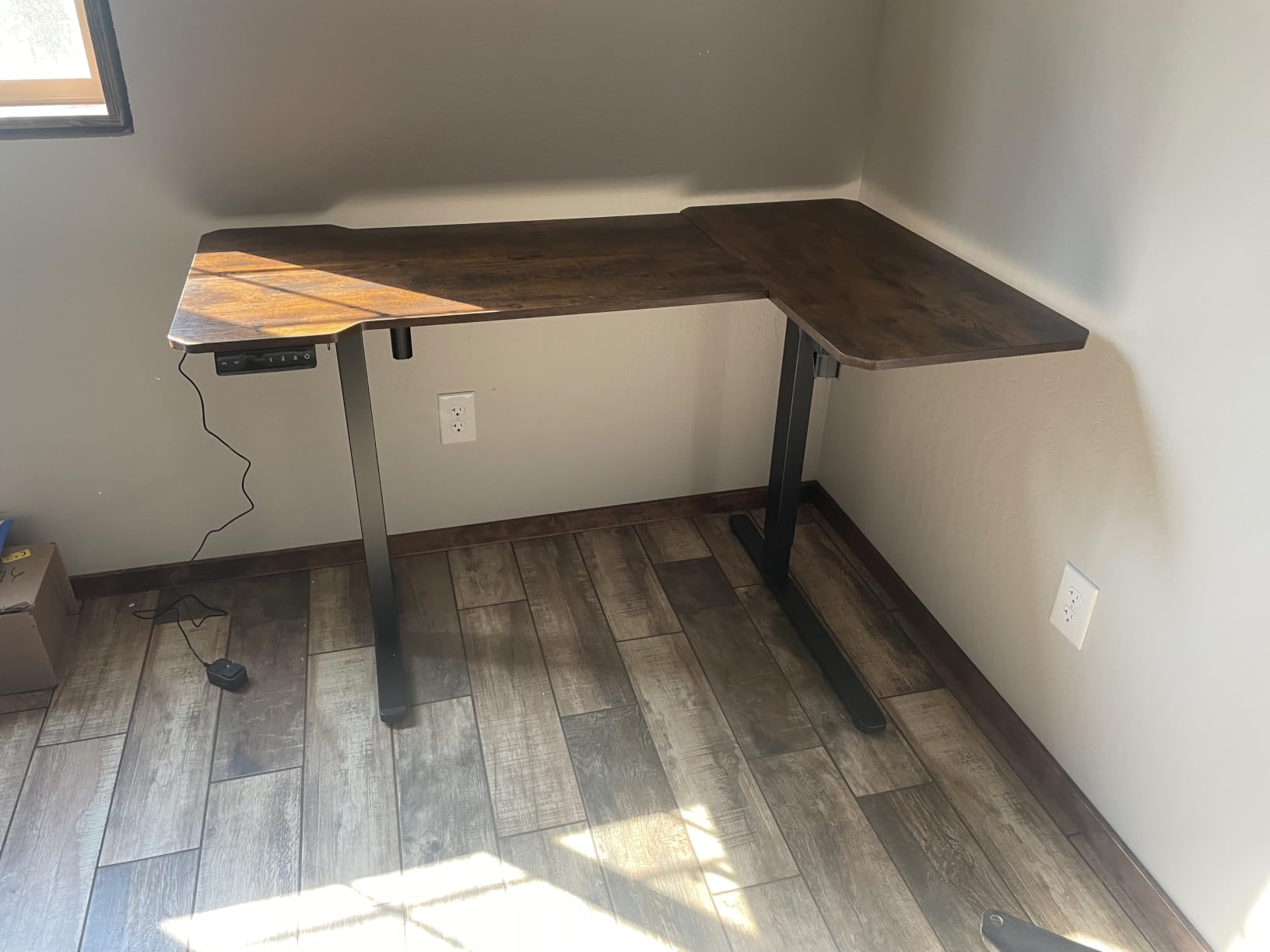 Acrolix L Shaped Electric Standing Desk,71x43.5 Reversible,Rustic Brown customer photo 1