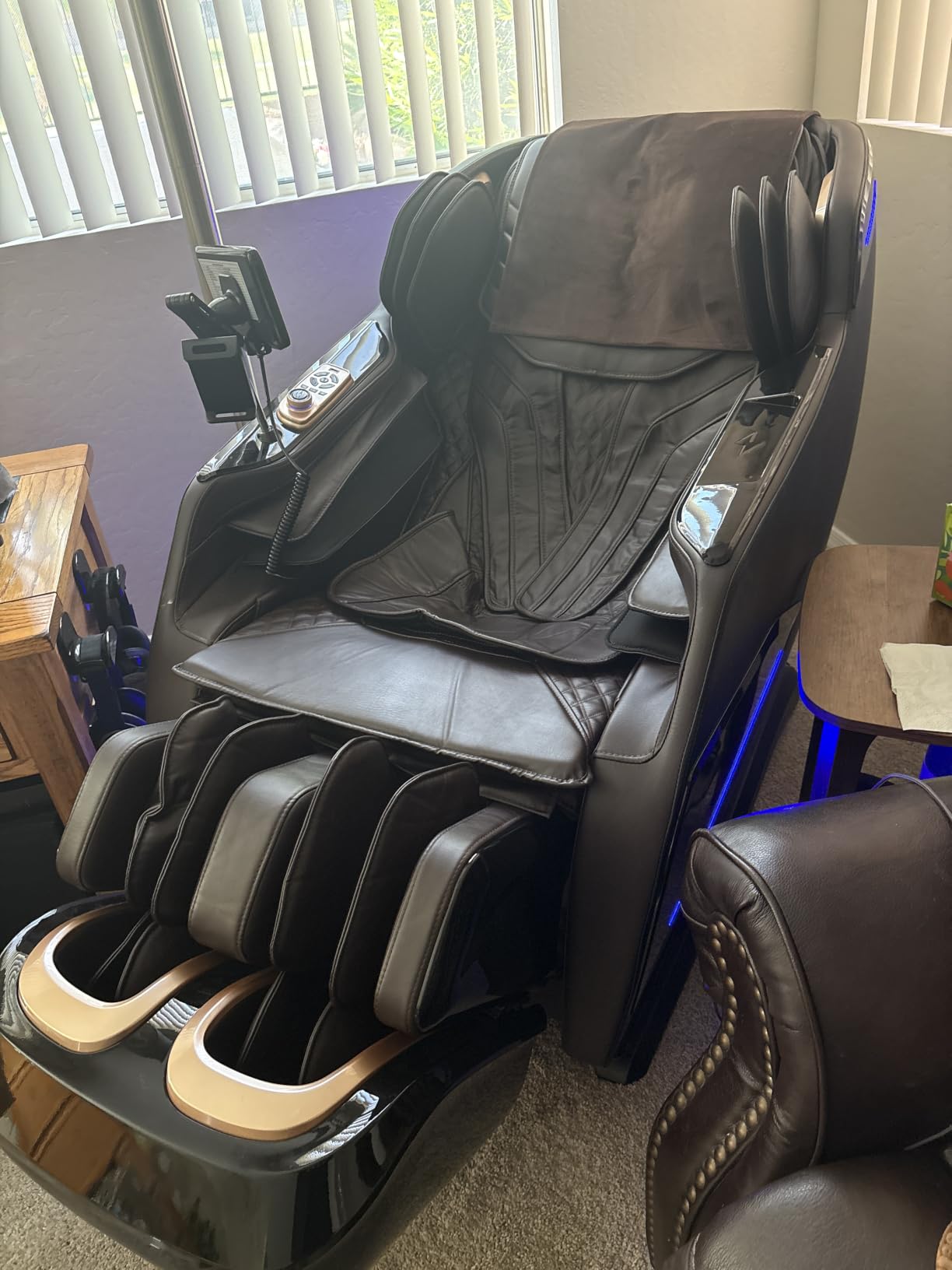 4D Massage Chairs Full Body, Zero Gravity SL-Track Shiatsu Massage Chair Recliner, Core Heating, 20 Massage Techniques, Deep Yoga Stretch, Foot Rollers, AI Voice, Touch Screen, Wireless Charging customer photo 1