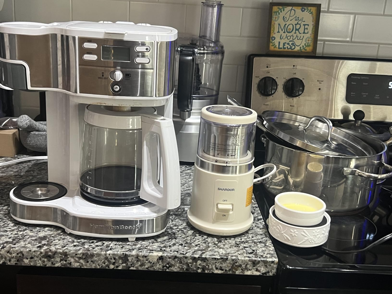 SHARDOR One Touch Coffee Grinder Electric, Spice, Herb, For Coffee Bean Spices and Seeds with 1 Removable Stainless Steel Bowl, Dry Grinder, Black customer photo 1