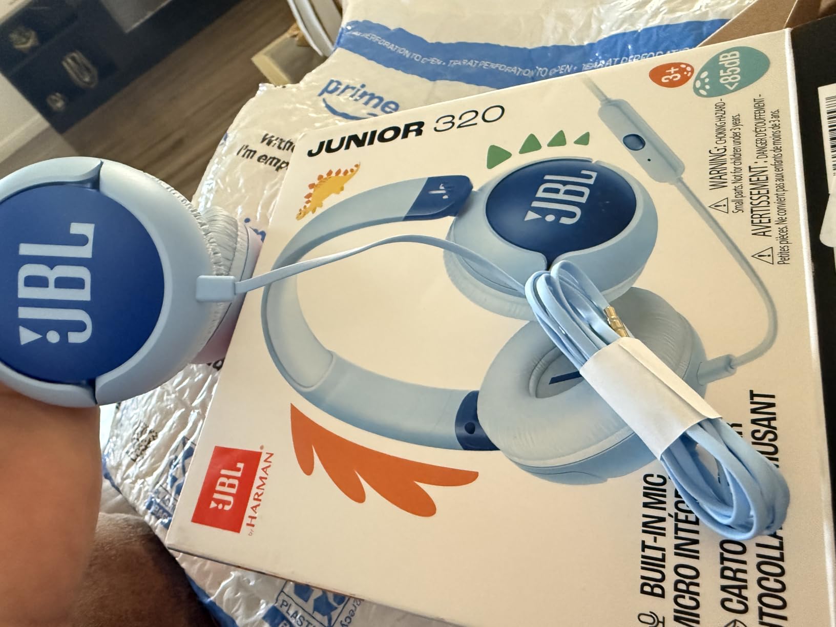 JBL Junior 320 Kids Headphones, Wired, Volume-Limited - Blue customer photo 2