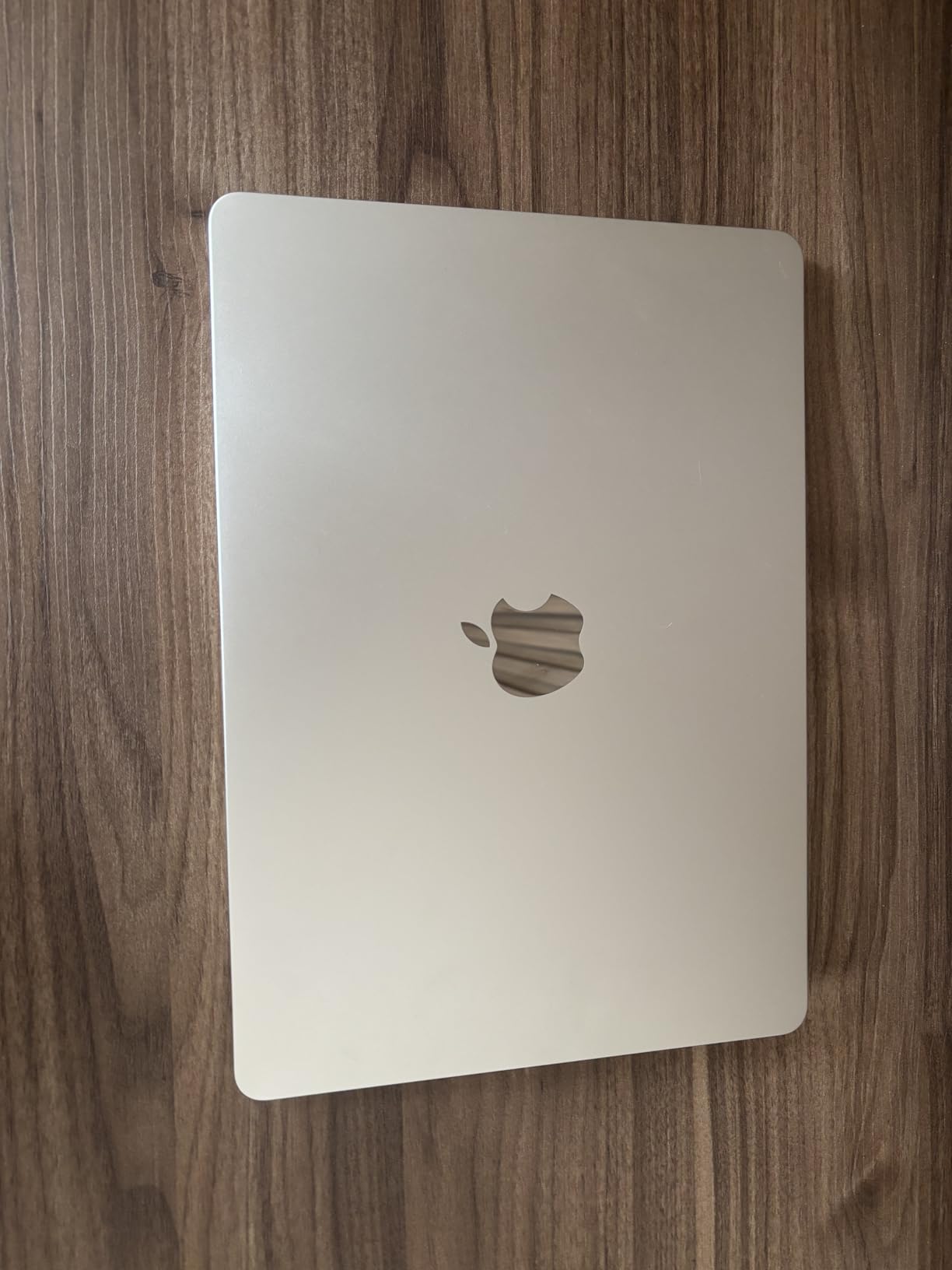Apple 2025 MacBook Air 13-inch Laptop with M4 chip: Built for Apple Intelligence, 13.6-inch Liquid Retina Display, 16GB Unified Memory, 512GB SSD Storage, 12MP Center Stage Camera, Touch ID; Sky Blue customer photo 1