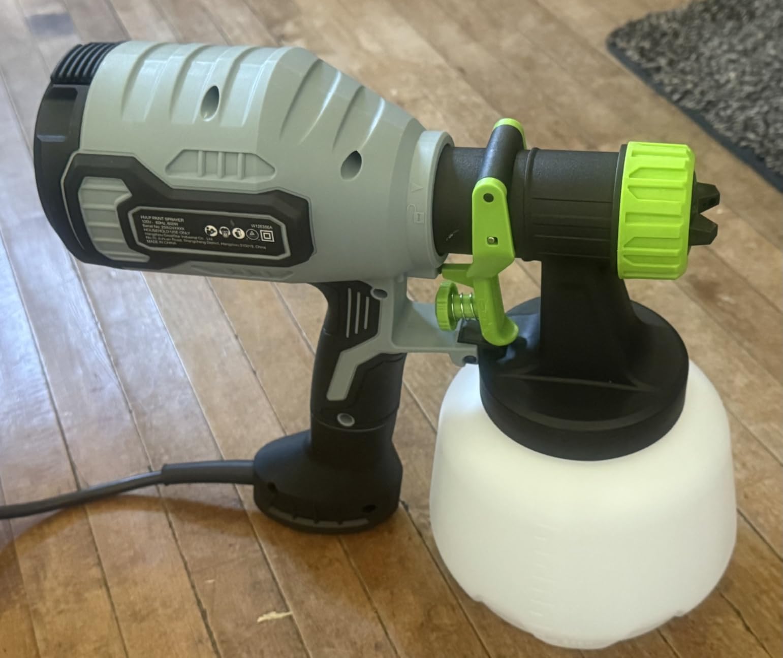 WORKPRO 600W HVLP Paint Sprayer with 4 Nozzles & 44 fl.oz Container customer photo 2