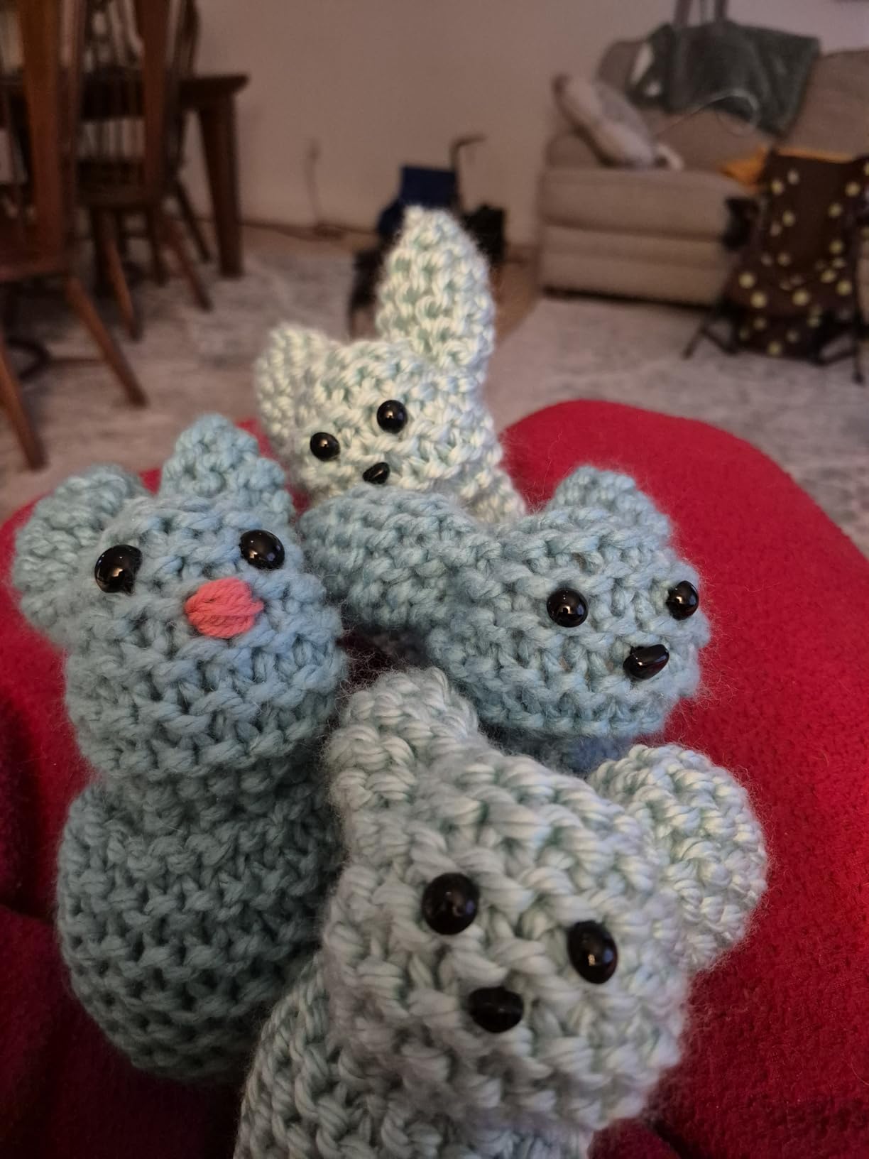 Complete Knitting Kit for Beginners - Learn to Knit Kit with Knitting Accessories Like Thick Beginner Yarn in Gray, Bamboo Needles for Beginners & More - Includes Video Tutorials & Written Guide customer photo 1