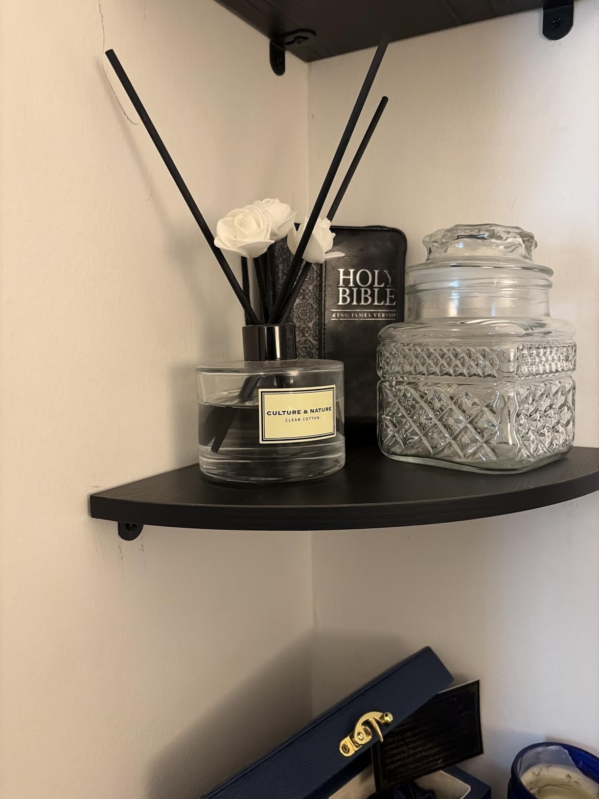 CULTURE & NATURE Reed Diffuser Set 4oz (120ml) Clean Cotton Scented Diffuser with Sticks Home Fragrance Reed Diffuser for Bathroom Shelf Decor customer photo 2