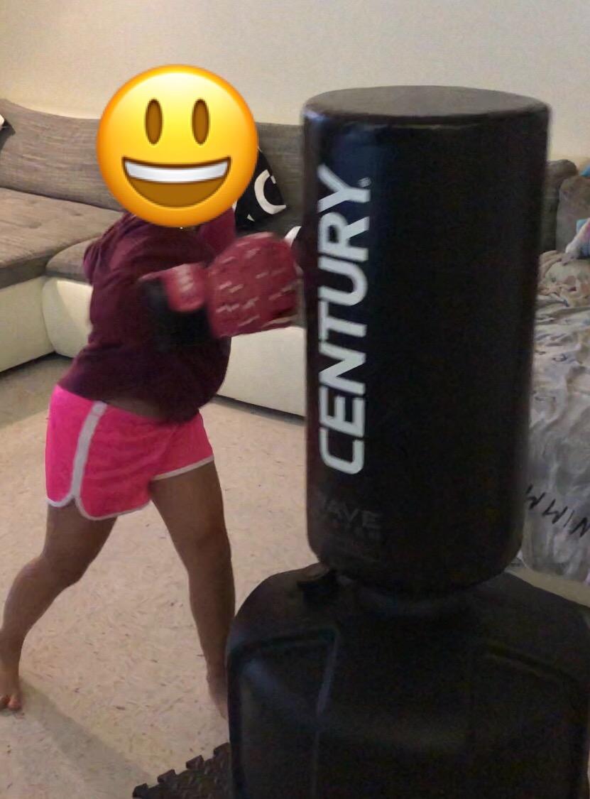 Original Wavemaster Freestanding Heavy Punching Bag customer photo 2