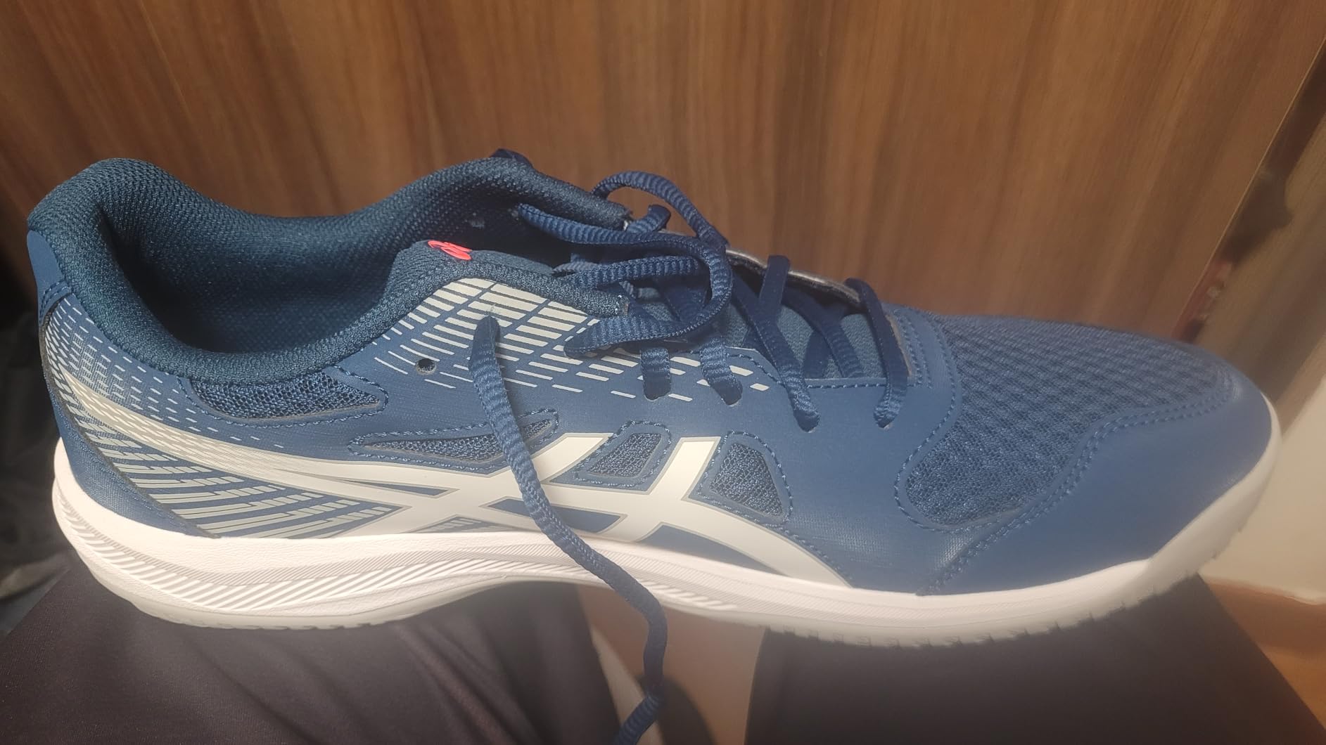 ASICS Men's Upcourt 6 Volleyball Shoes customer photo 2