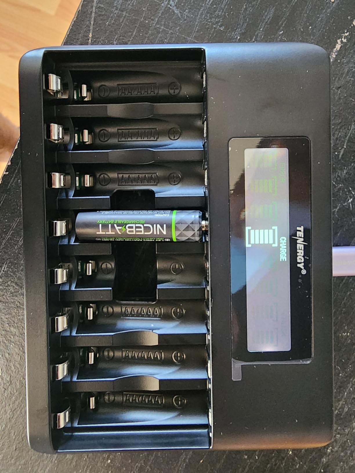 Smart 8 Bay AA AAA Battery Charger, Over-Discharge Damage Repair, USB Type-C Fast Charging for Ni-MH Ni-CD Rechargeable Batteries customer photo 2